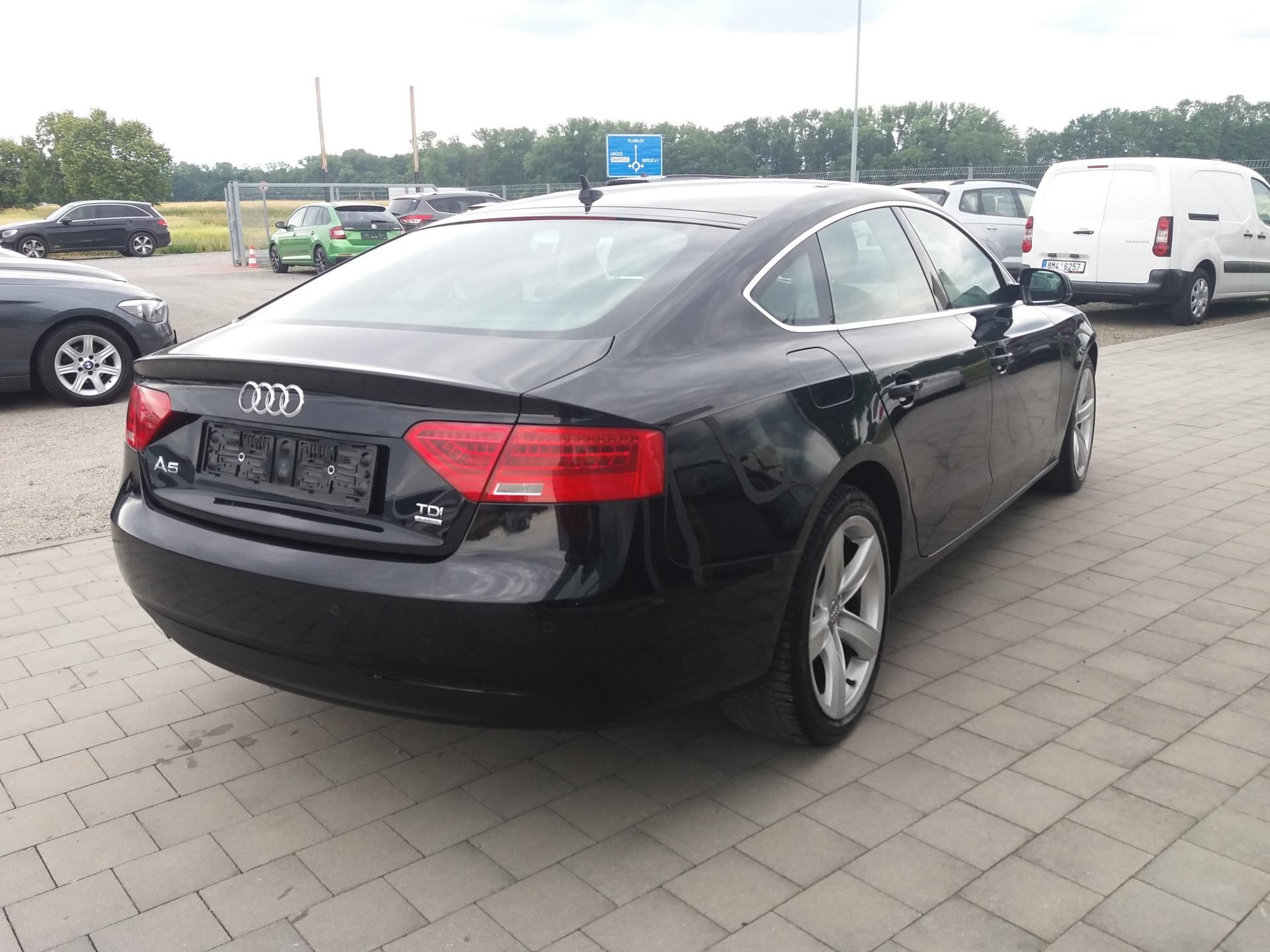 Audi A5, 2.0TDi,130kW,QUATTRO,124tis-km - fotka 4