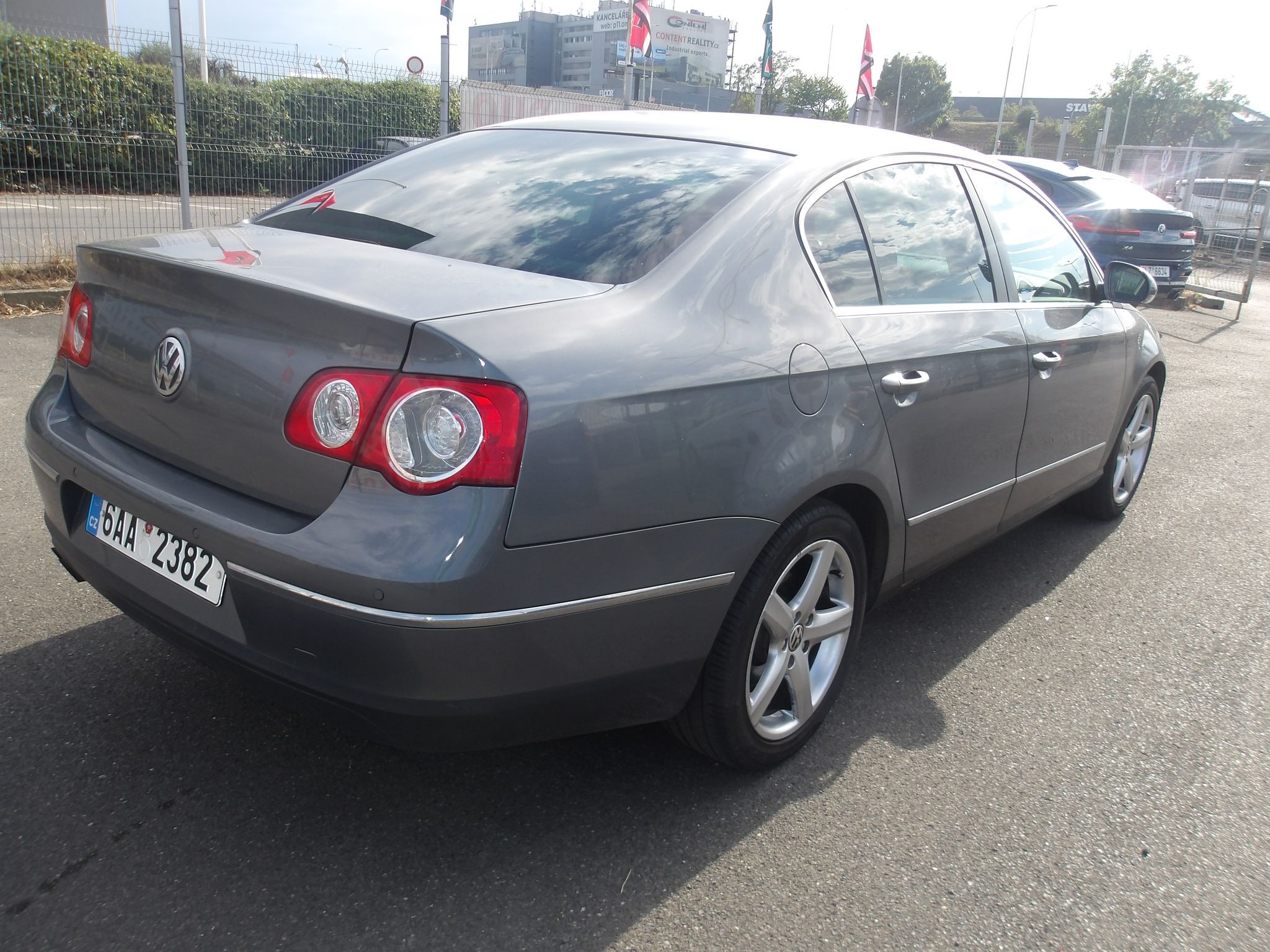Volkswagen Passat, 2,0FSi - fotka 4