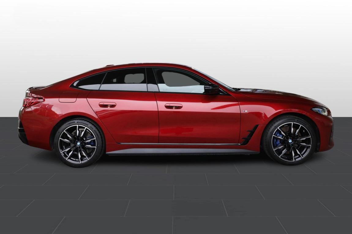 BMW i4, M60 xDrive - fotka 4