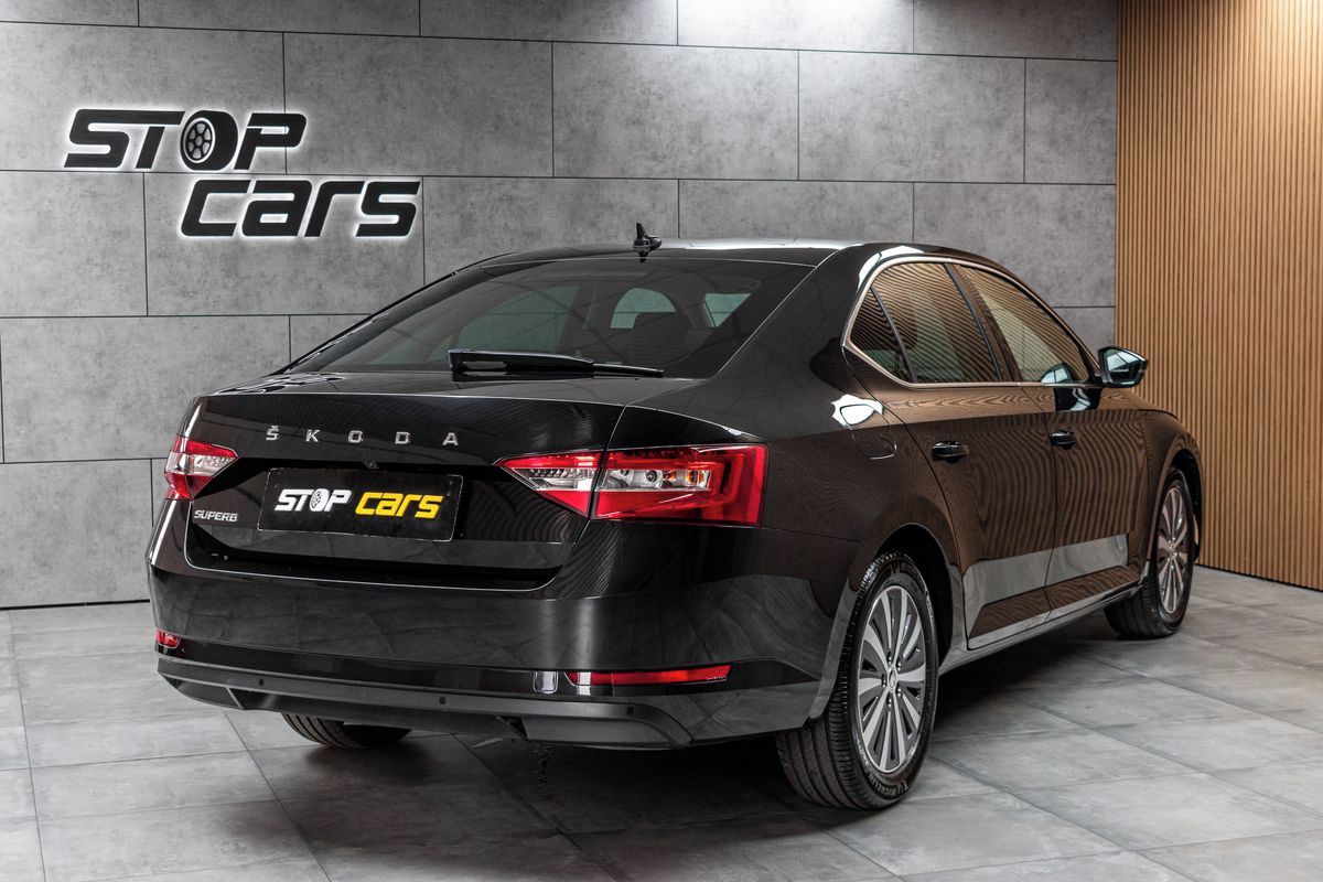 Škoda Superb, 1.5 TSI STYLE*VIRTUAL*ČR 1.MAJ - fotka 6