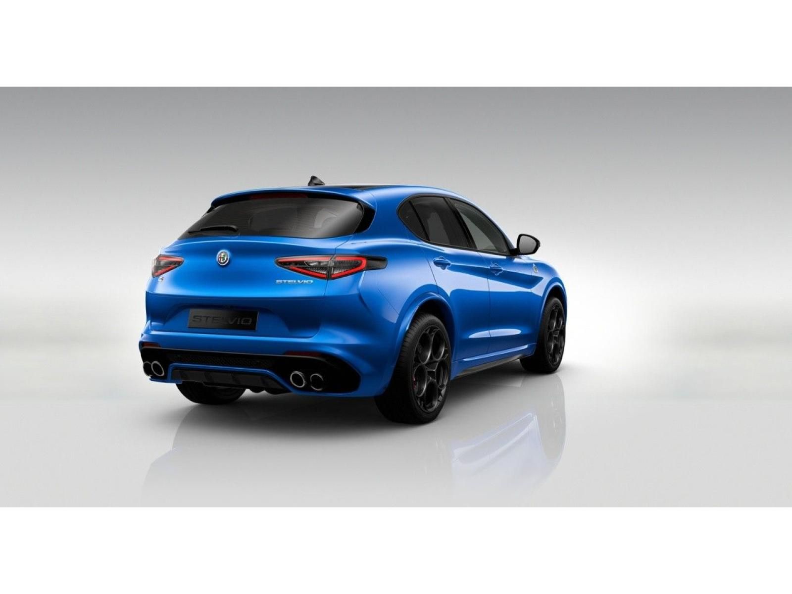 Alfa Romeo Stelvio, 2.9 V6 BiTurbo 520k QV Carbon - fotka 4
