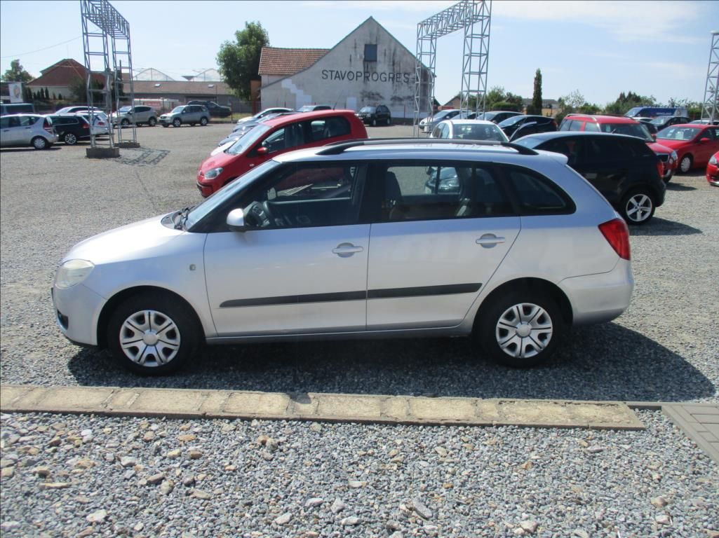Škoda Fabia, 1,4 i 16v, klima,rozvody,ABS, - fotka 3