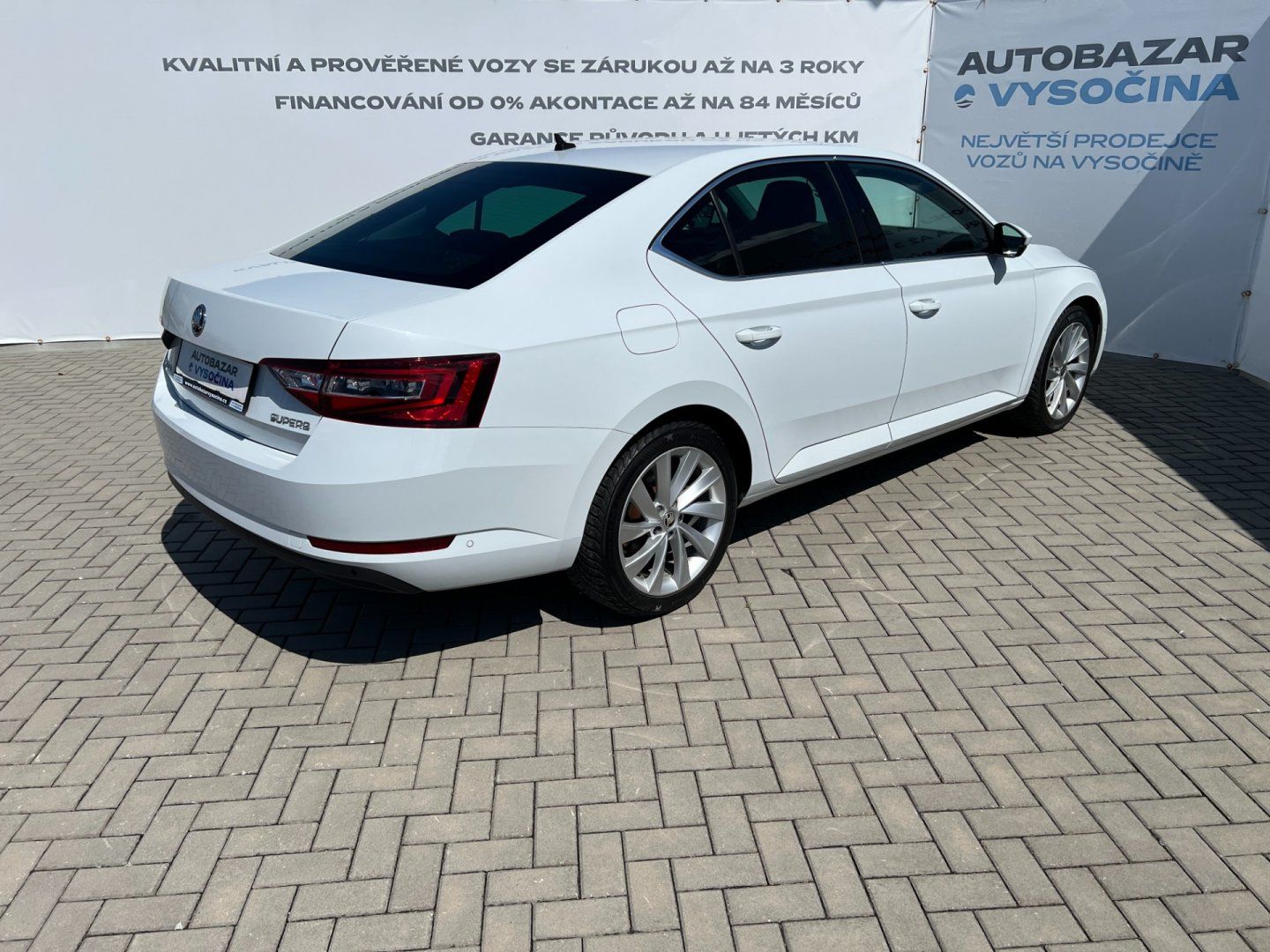 Škoda Superb, 2.0TDi 110kW DSG! Style+! ČR! - fotka 4