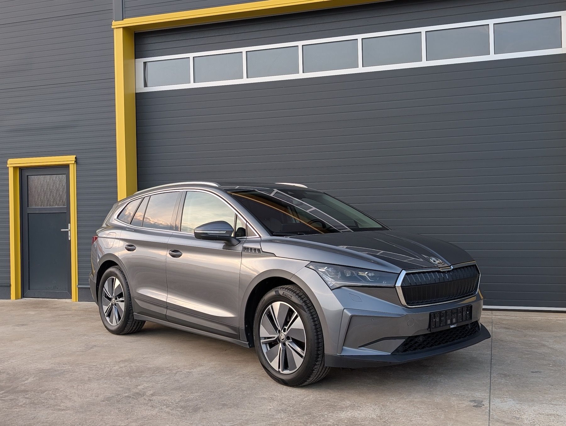 Škoda Enyaq, 150 kW, Matrix, ACC, SoH 93,6% - fotka 4