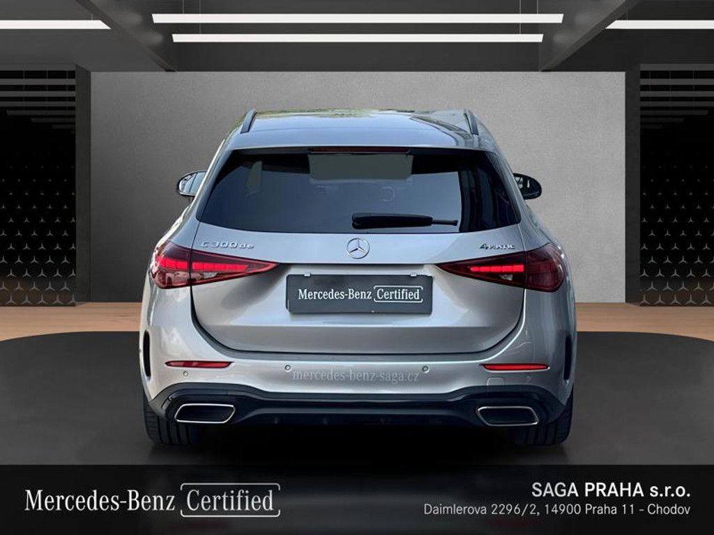 Mercedes-Benz Třídy C, C 300 de 4MATIC kombi EQ AMG N - fotka 5