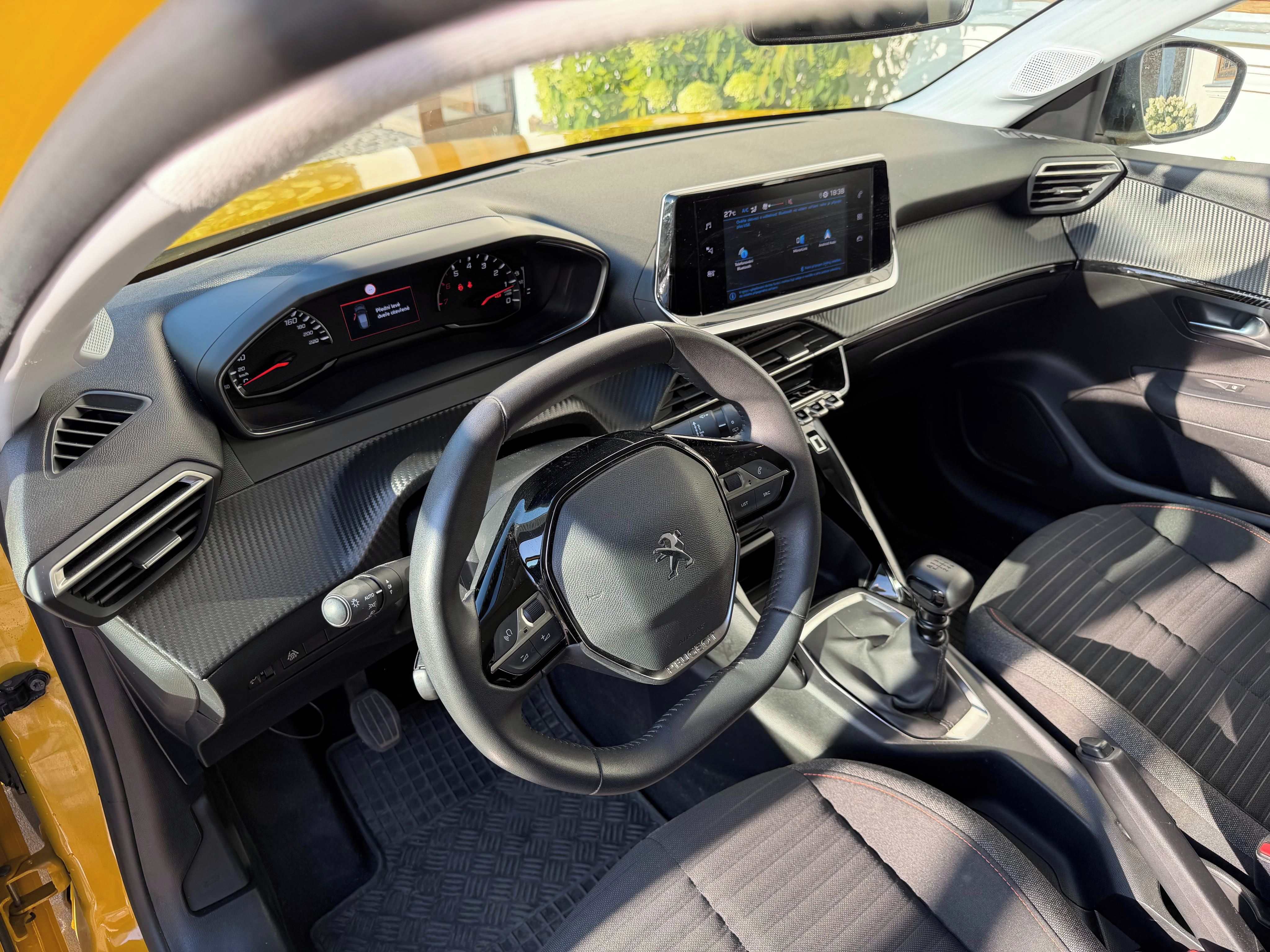 Peugeot 208, Peugeot 208 74kw 2023 - fotka 5