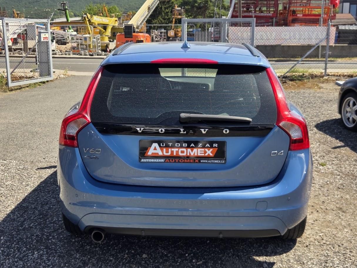 Volvo V60, 2.0 D4-120kw-NAVI-A/T-SUPER - fotka 6