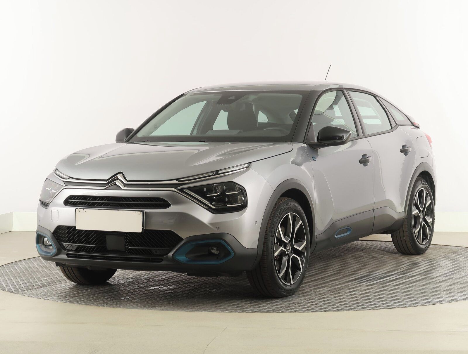 Citroën ë-C4, 50 kWh, SoH 94%, Feel - fotka 2