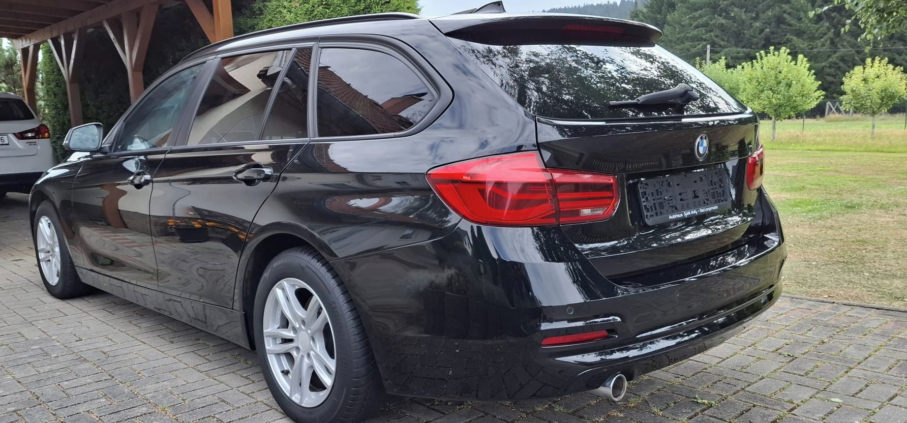 BMW Řada 3, 318d, 110kw, 228000km - fotka 2