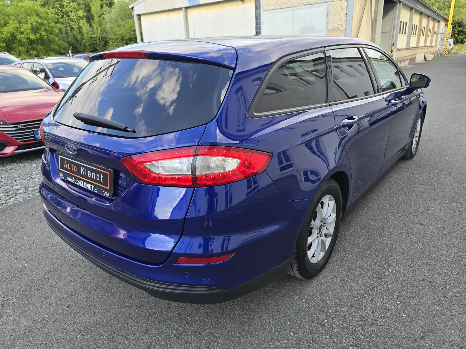 Ford Mondeo, 2,0 TDCi BUSINESS LED NAVI DPH - fotka 4