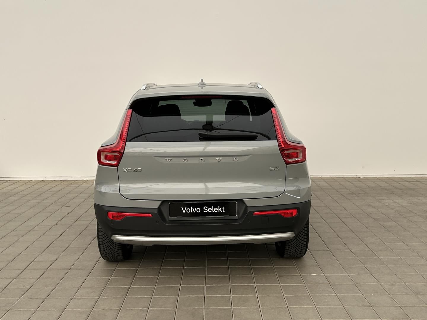 Volvo XC40, 2.0B3 120kW CORE - fotka 5