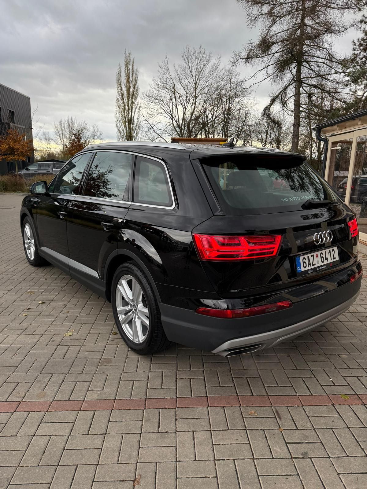 Audi Q7, Q7 3.0 TDi 200kw - fotka 6