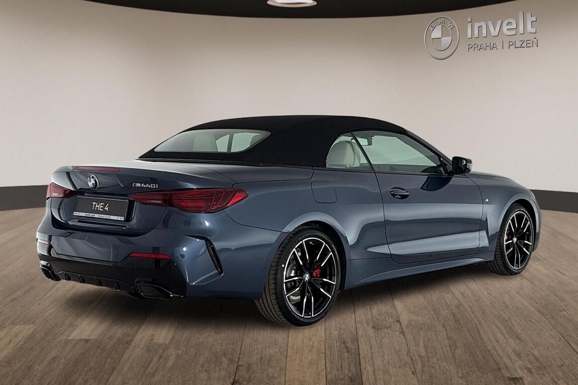 BMW Řada 4, M440i xDrive Convertible - fotka 6