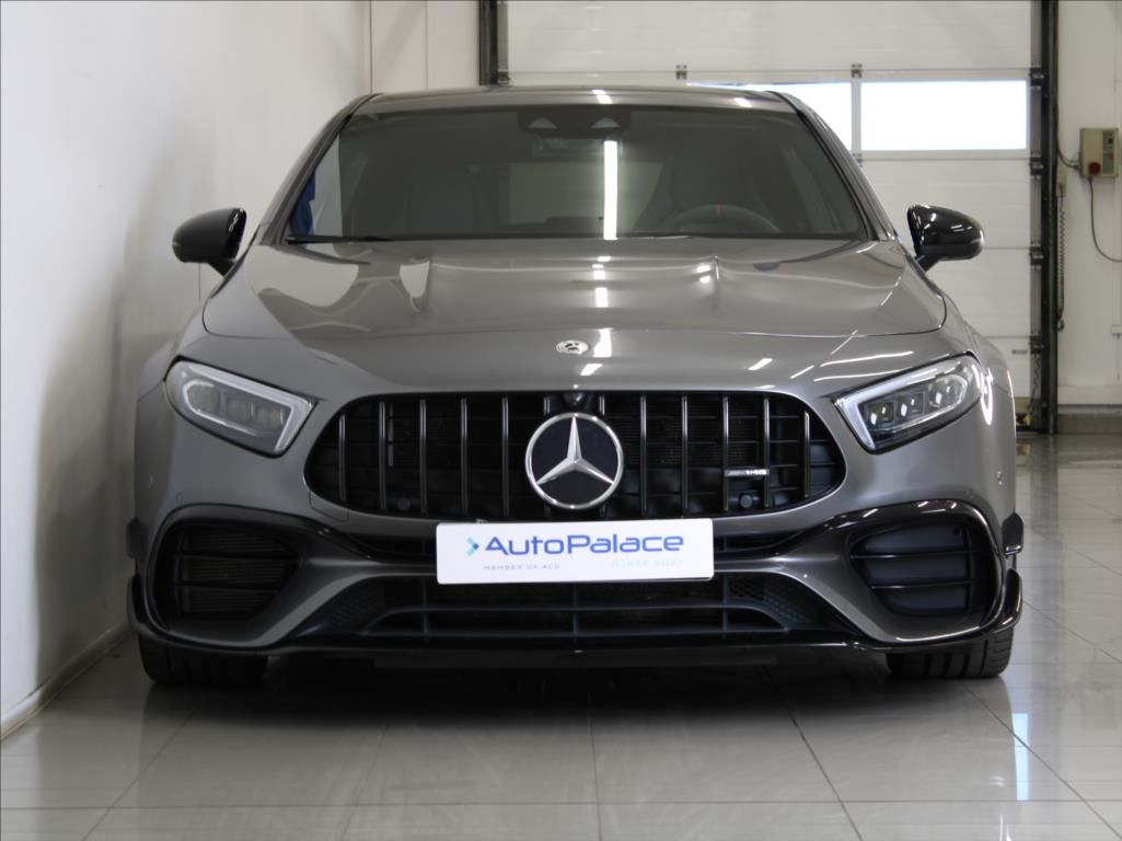 Mercedes-Benz Třídy A, 2,0 A45 S 310kW Aero Pack ČR - fotka 2
