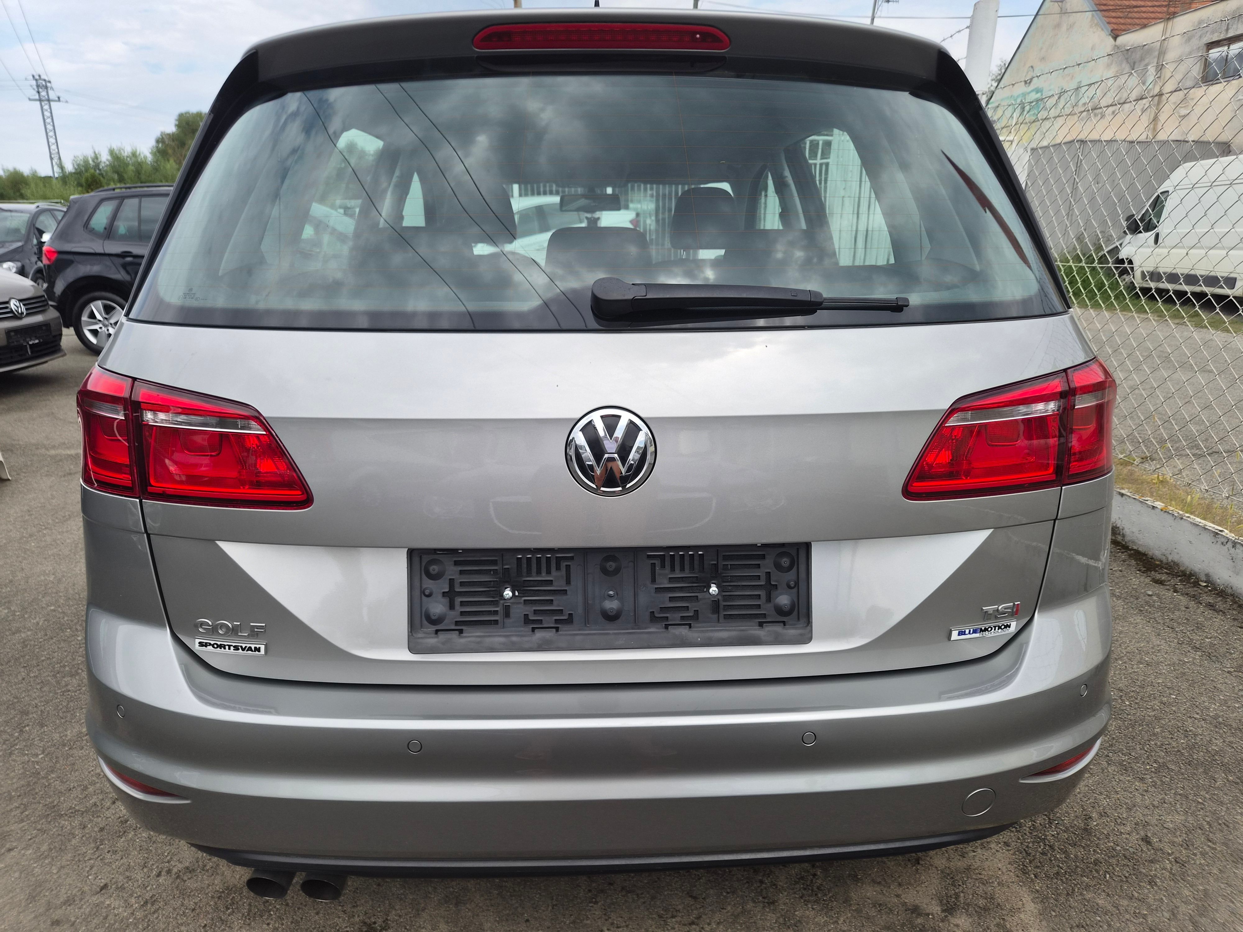 Volkswagen Golf Sportsvan, 1,4 TSI 92 KW  50 957 KM - fotka 3