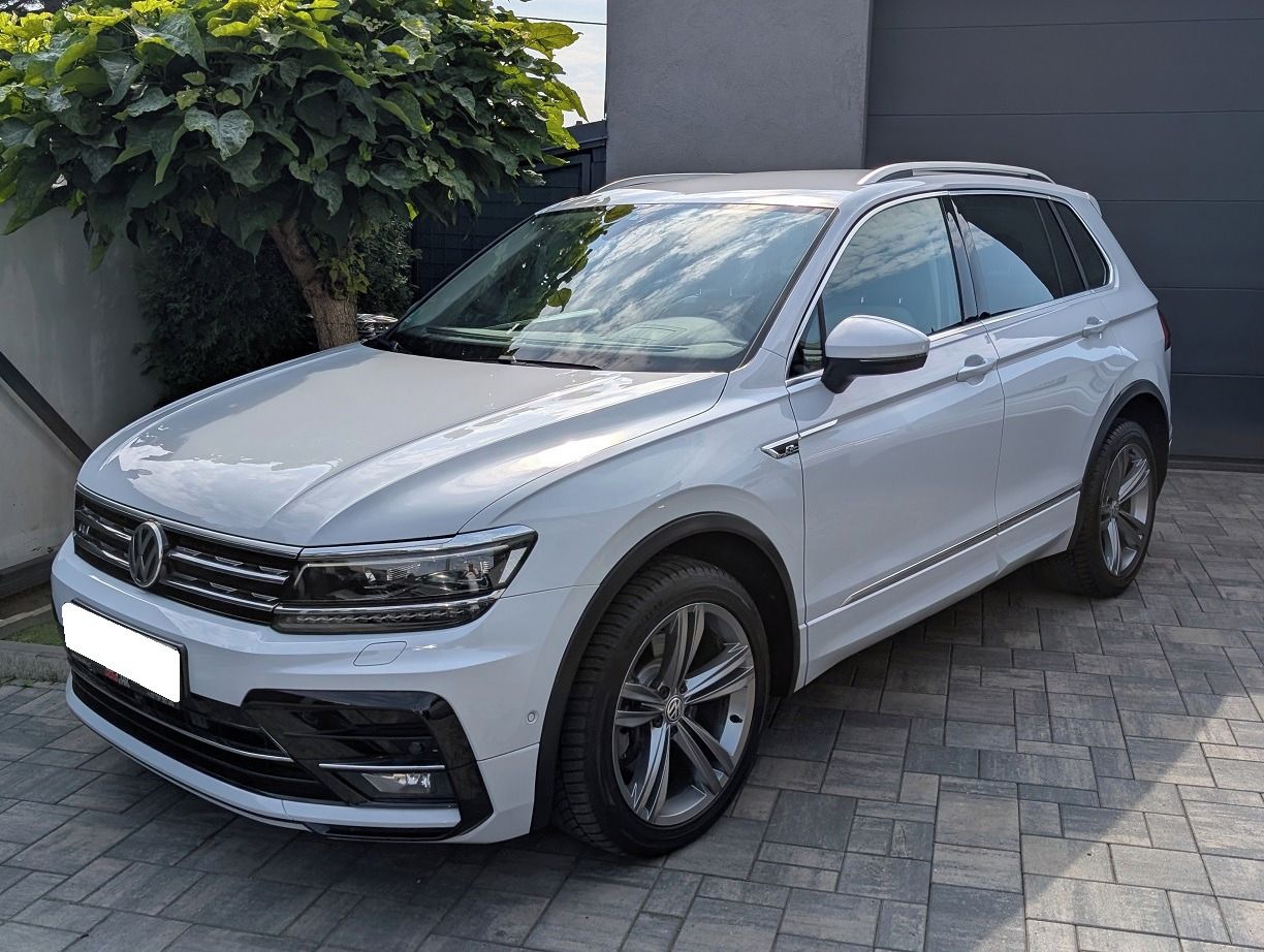 Volkswagen Tiguan, 2.0TSI 4Motion R-line NEHAVAR.