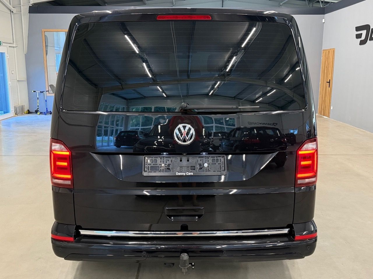 Volkswagen Multivan, T6 2.0TDI 4x4 HIGHLINE + BULLI - fotka 6