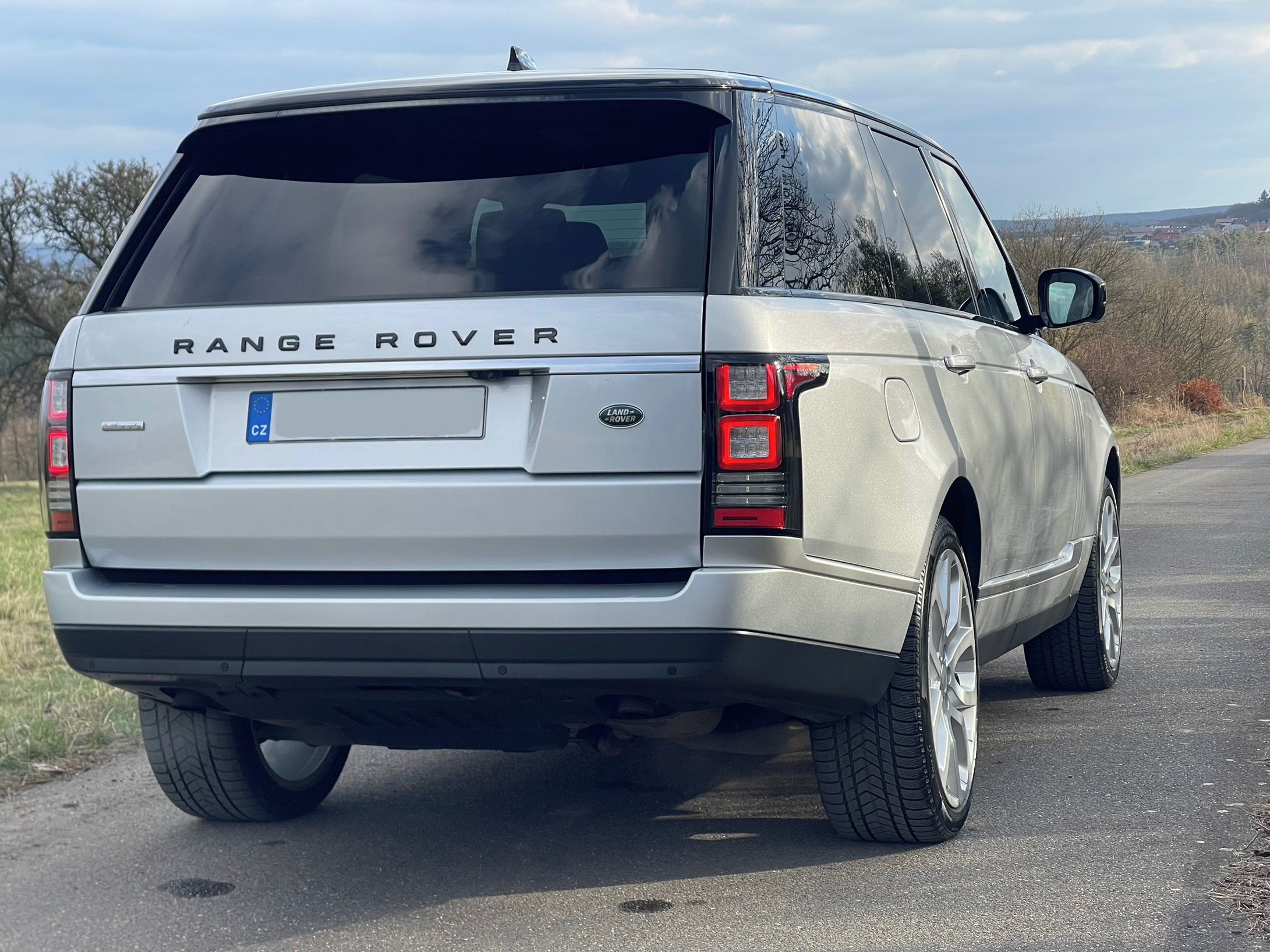 Land Rover Range Rover, 5.0 V8 Autobiography - fotka 4