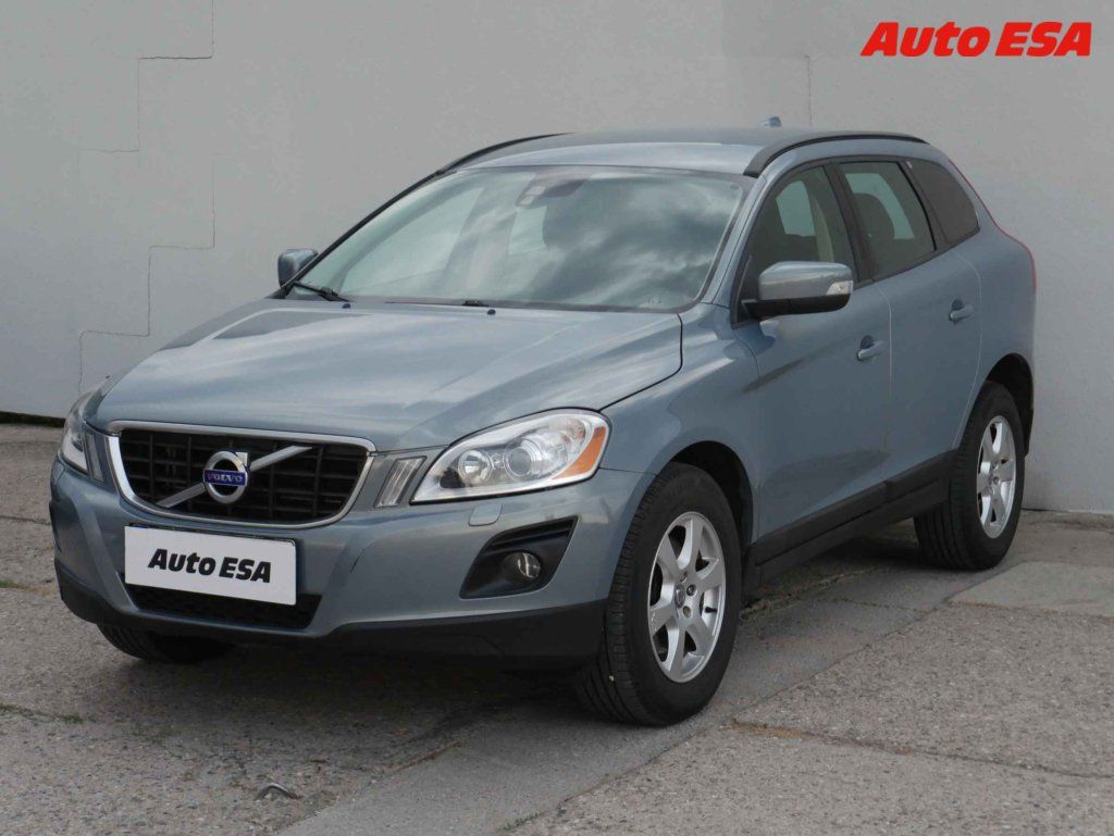 Volvo XC60, 2.4d AWD - fotka 3