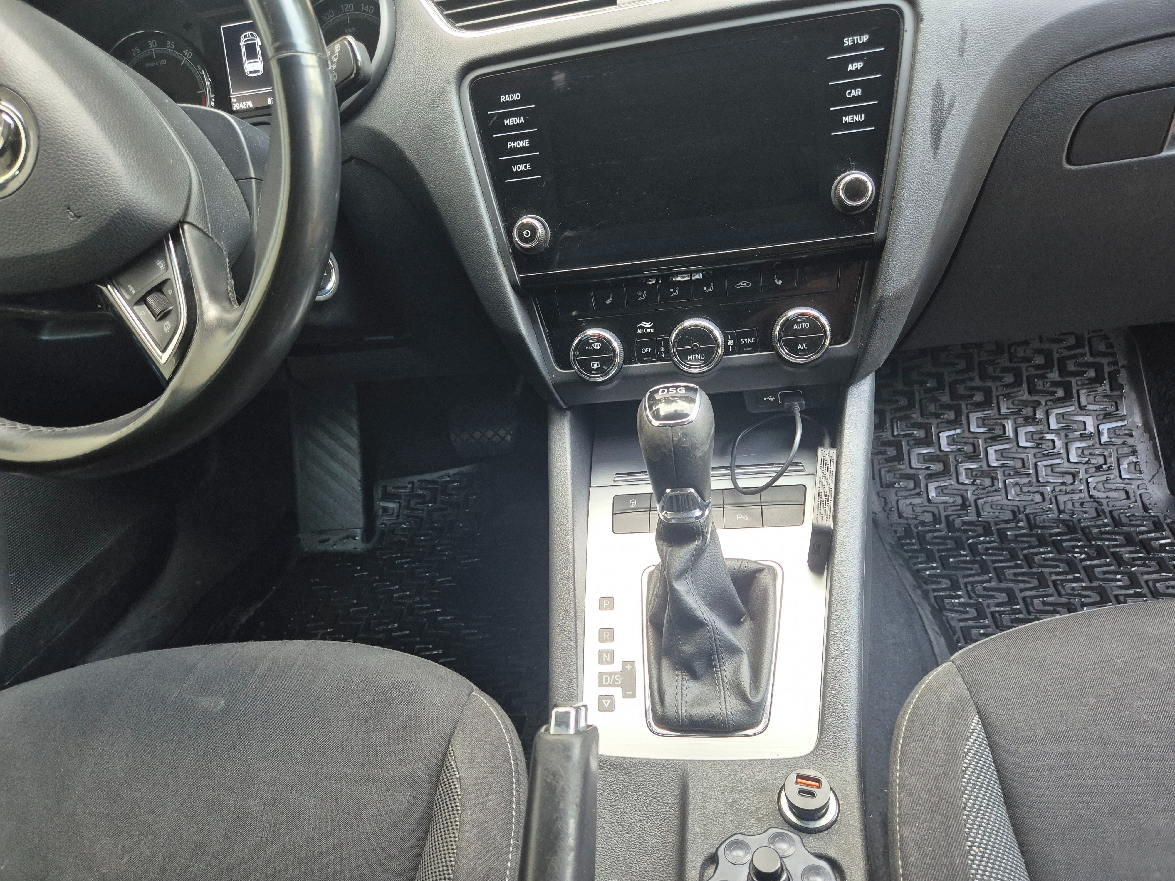 Škoda Octavia, Škoda Octavia III FL 2.0 TDI - fotka 6