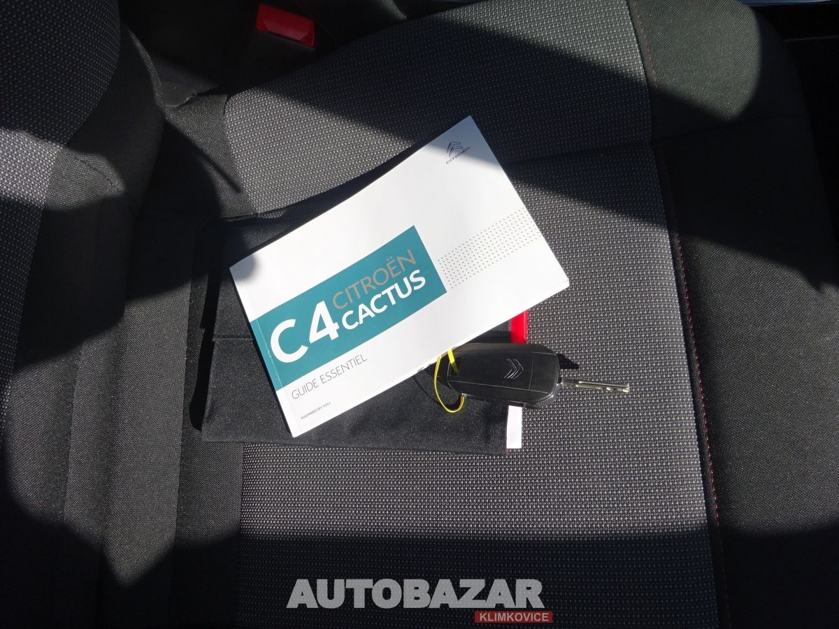 Citroën C4 Cactus, 1,2 PURETECH GARANCE KM - fotka 2