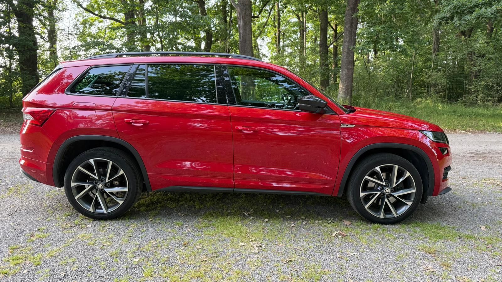 Škoda Kodiaq, Sportline / panorama / tažné - fotka 2