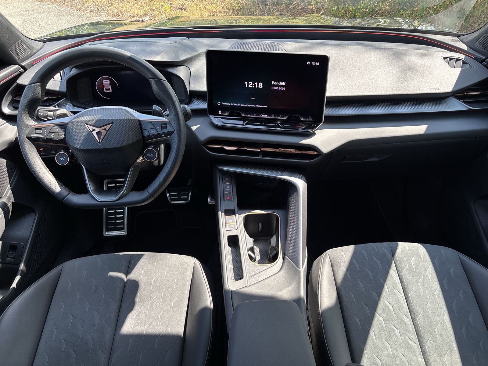 Cupra Terramar, 2.0 TSI 204k DSG 4WD - fotka 5