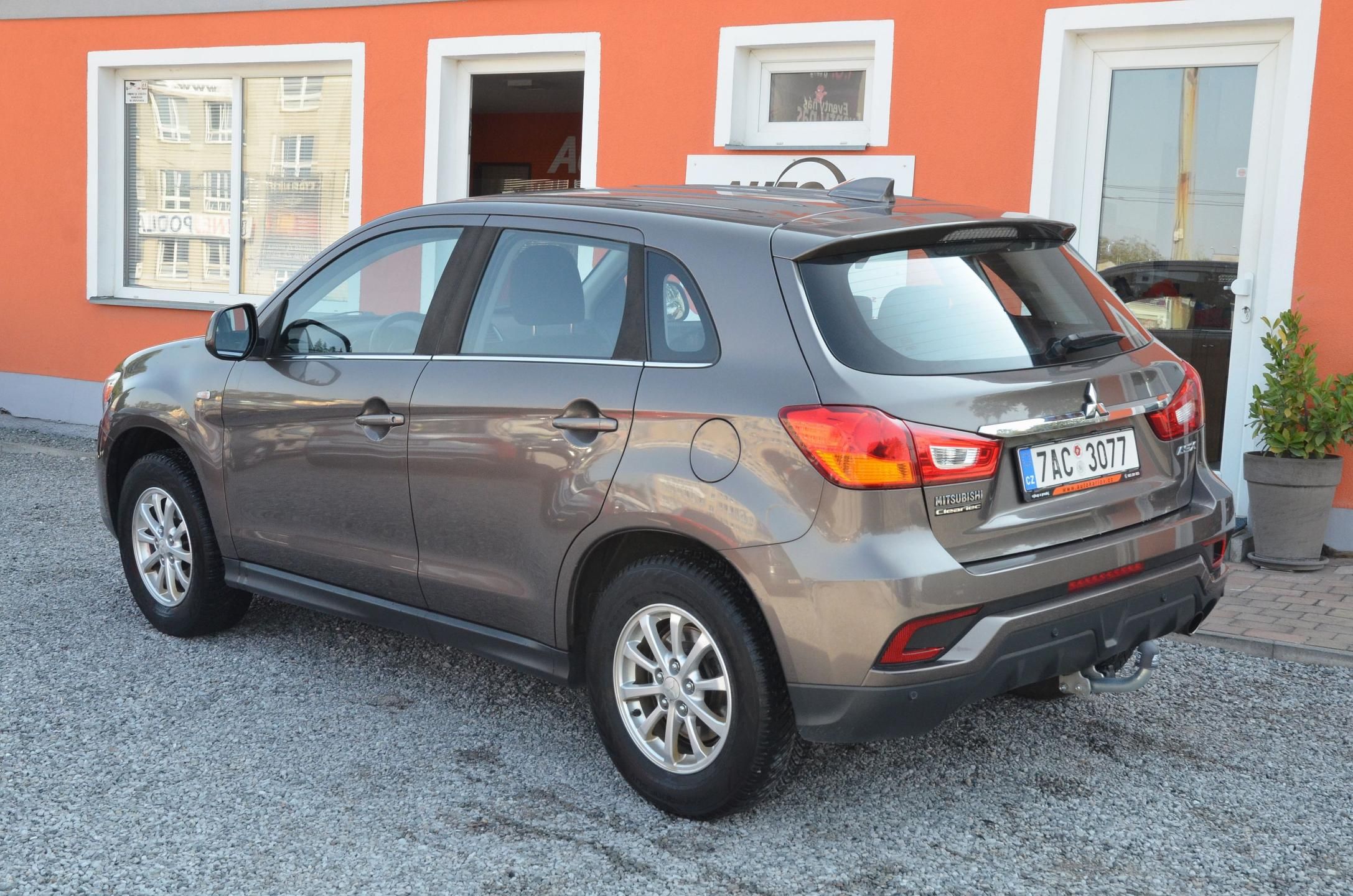 Mitsubishi ASX, 1.6 MIVEC 86kW / ČR / TAŽNÉ - fotka 4