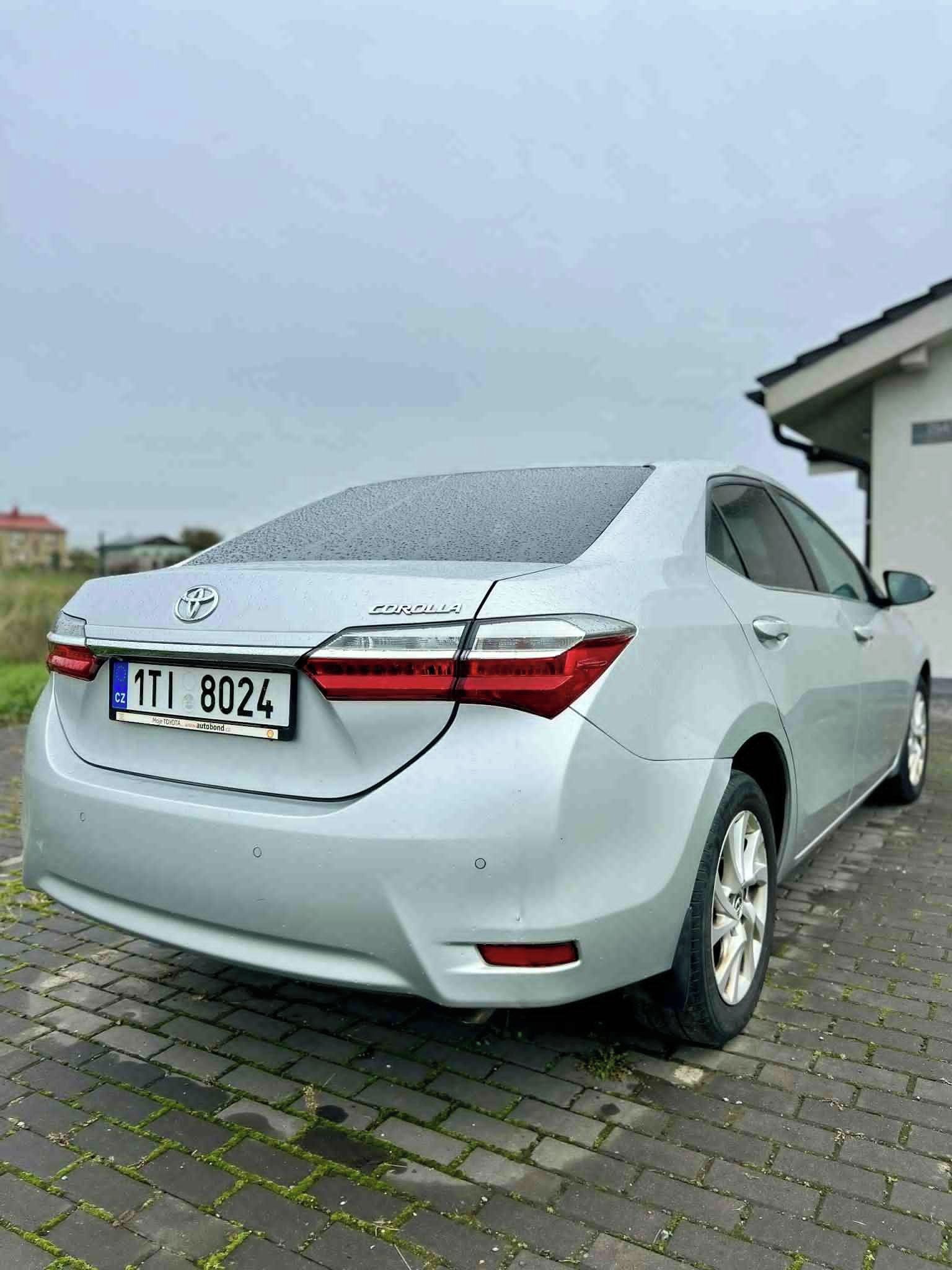Toyota Corolla - fotka 5
