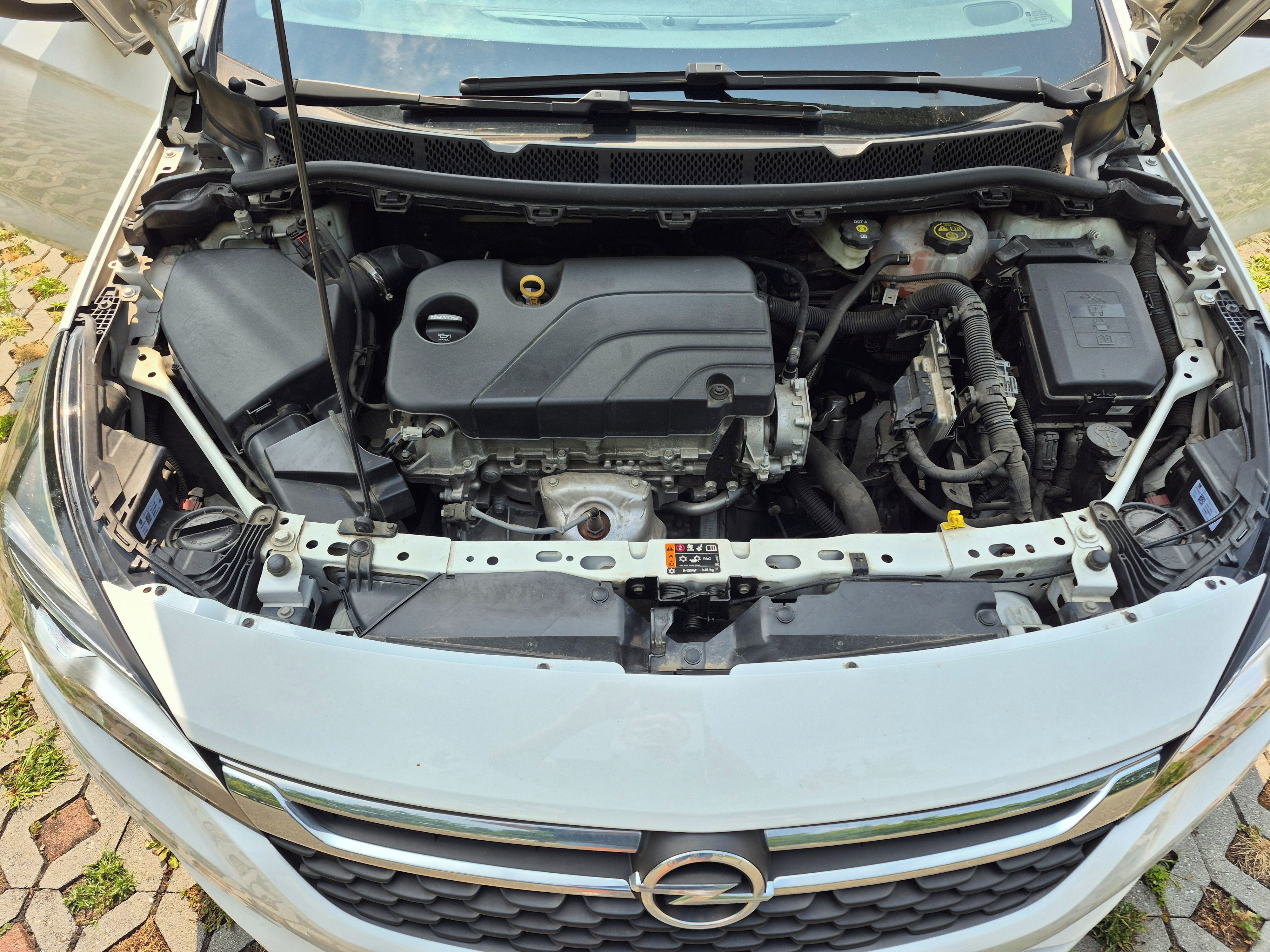 Opel Astra - fotka 4
