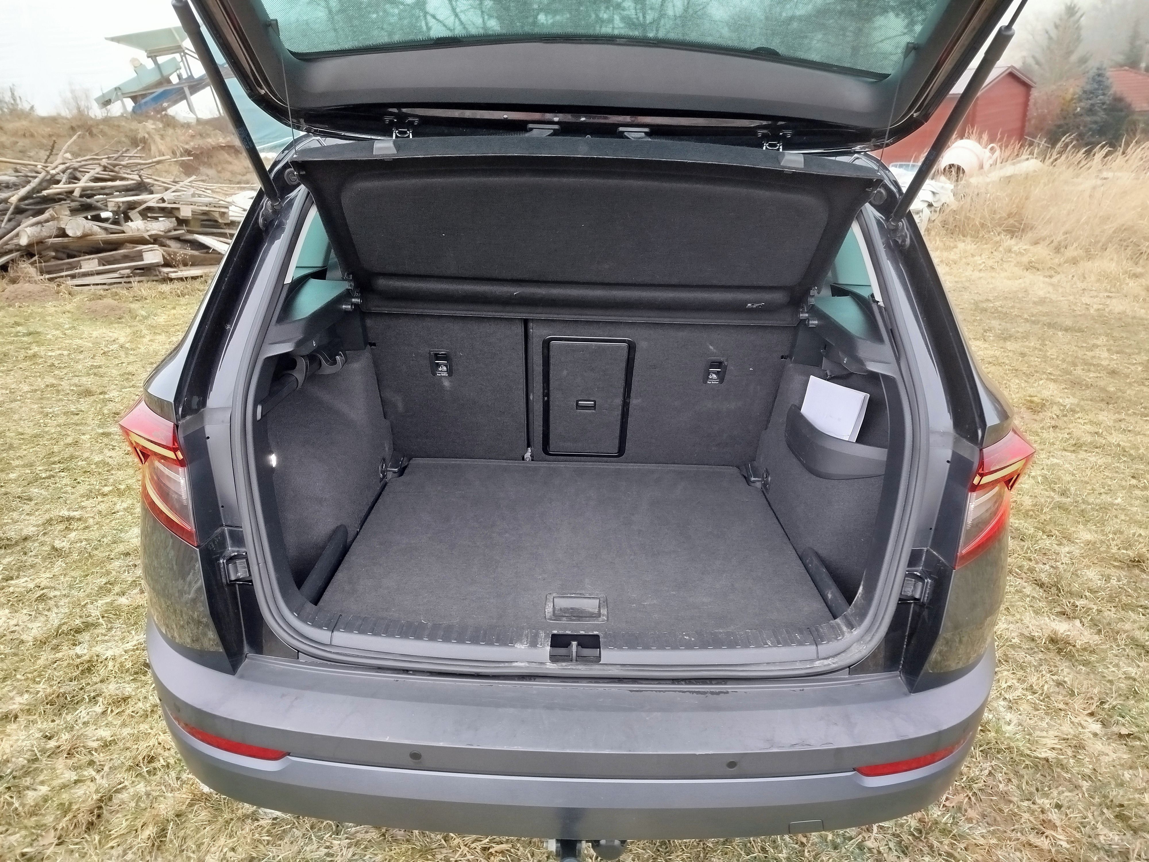 Škoda Karoq, 1.6 DSG TOP STAV - Odpočet DPH - fotka 6