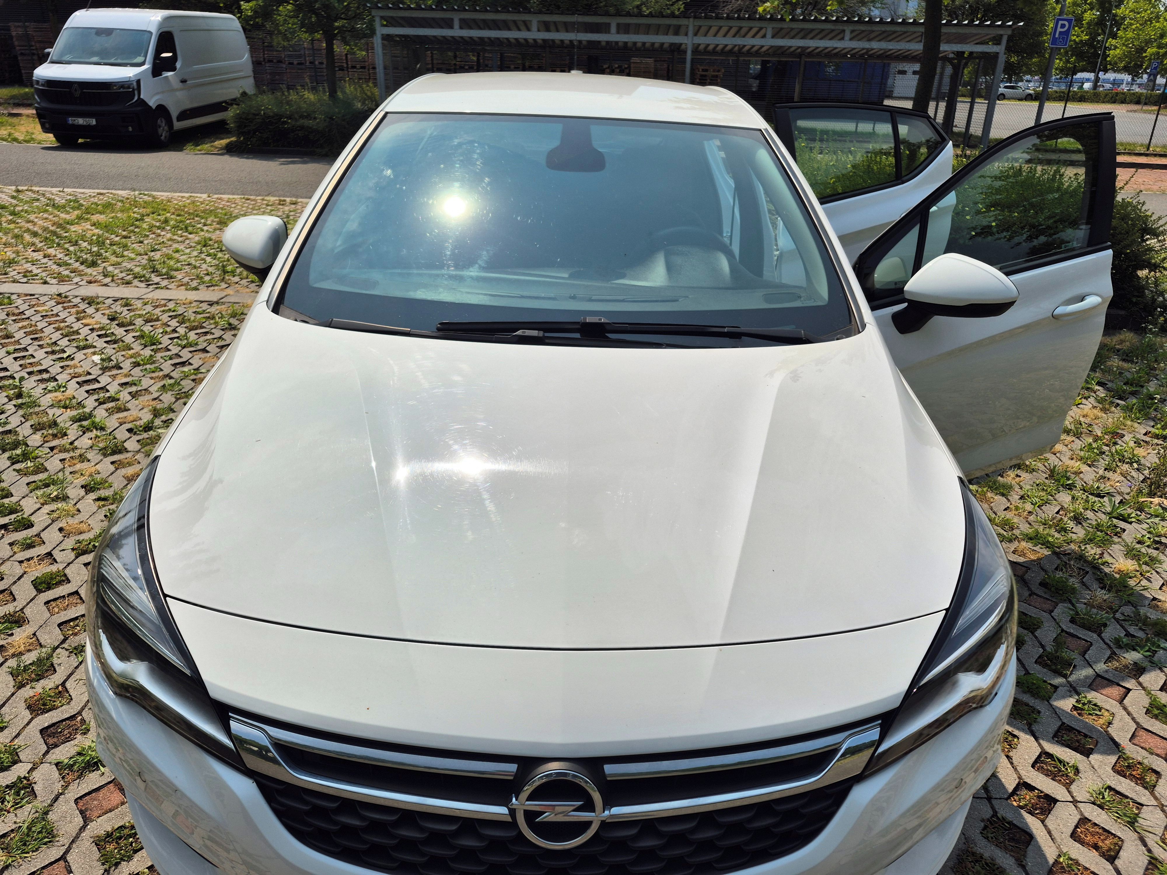Opel Astra - fotka 2