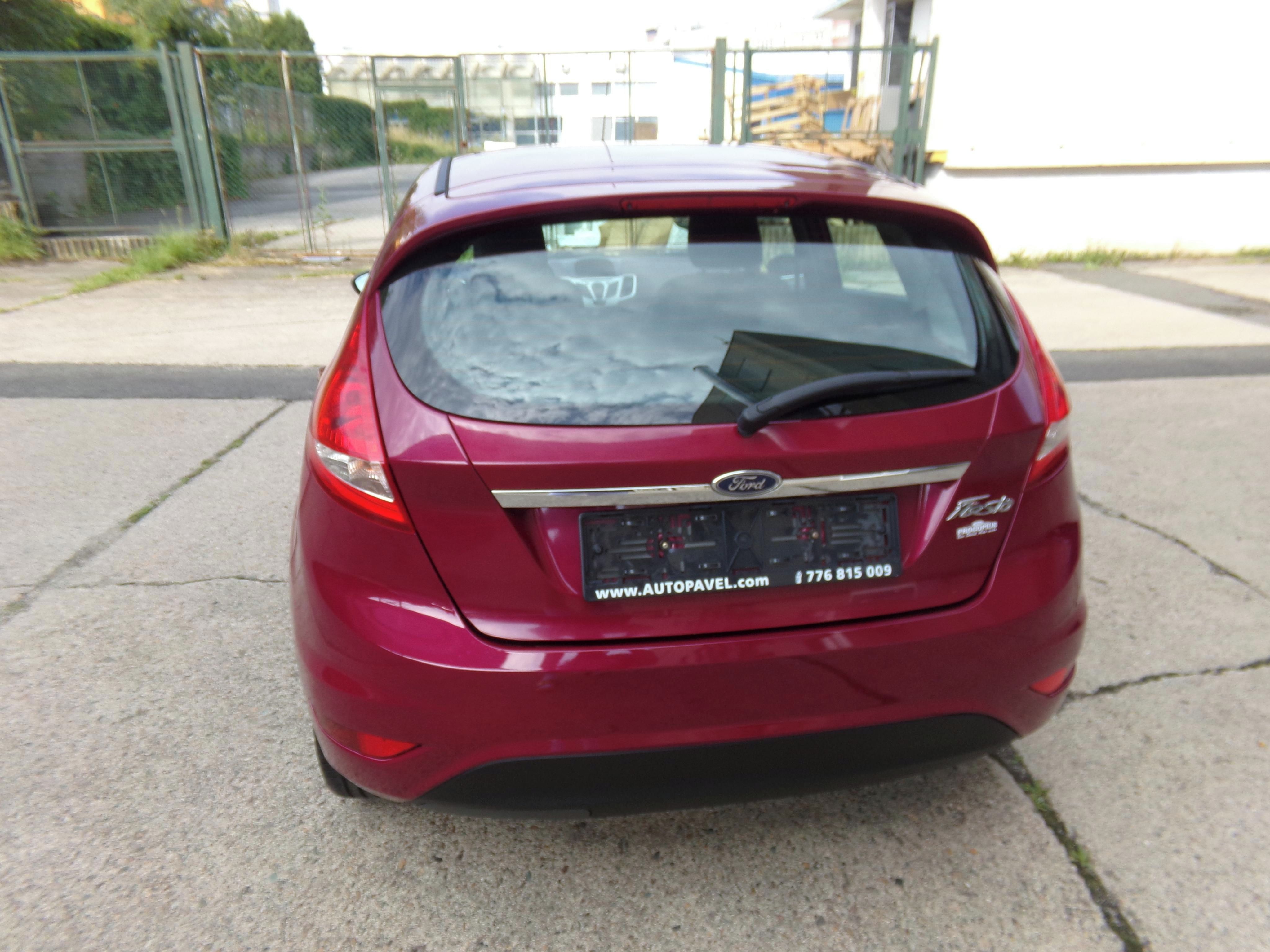 Ford Fiesta, 1.4i AMBITION - fotka 3