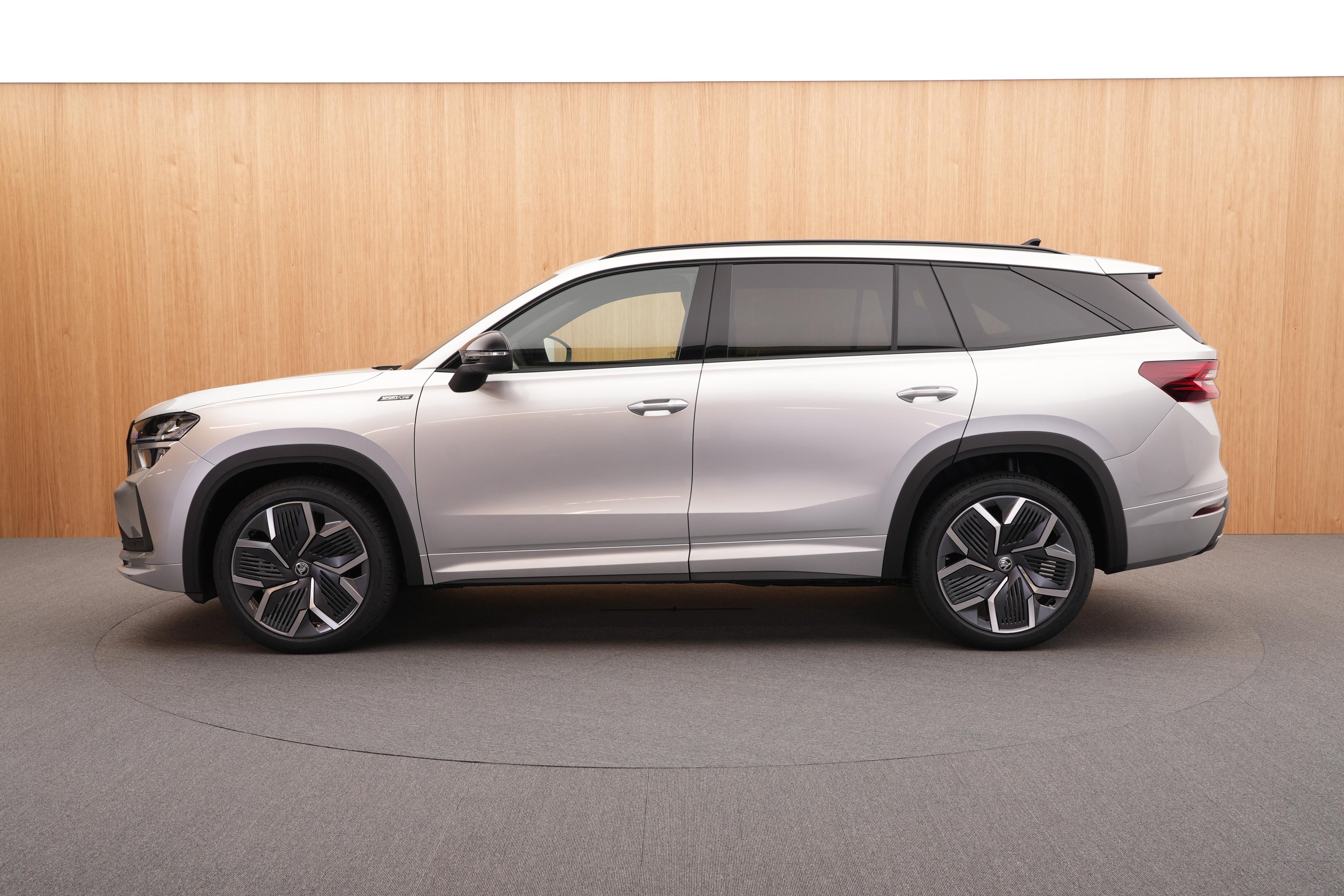 Škoda Kodiaq, Sportline 2.0 TDI 4x4 DSG - fotka 2