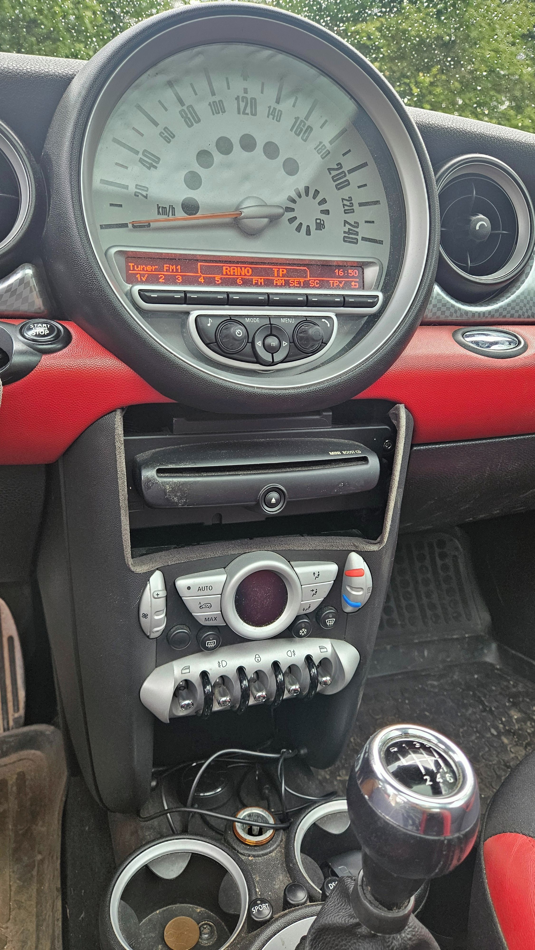 Mini Cooper S, vrásky má, dech neztrácí!? - fotka 2