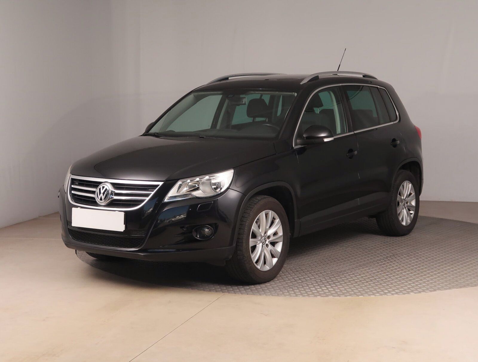 Volkswagen Tiguan, 1.4 TSI, 4X4, Navi - fotka 2