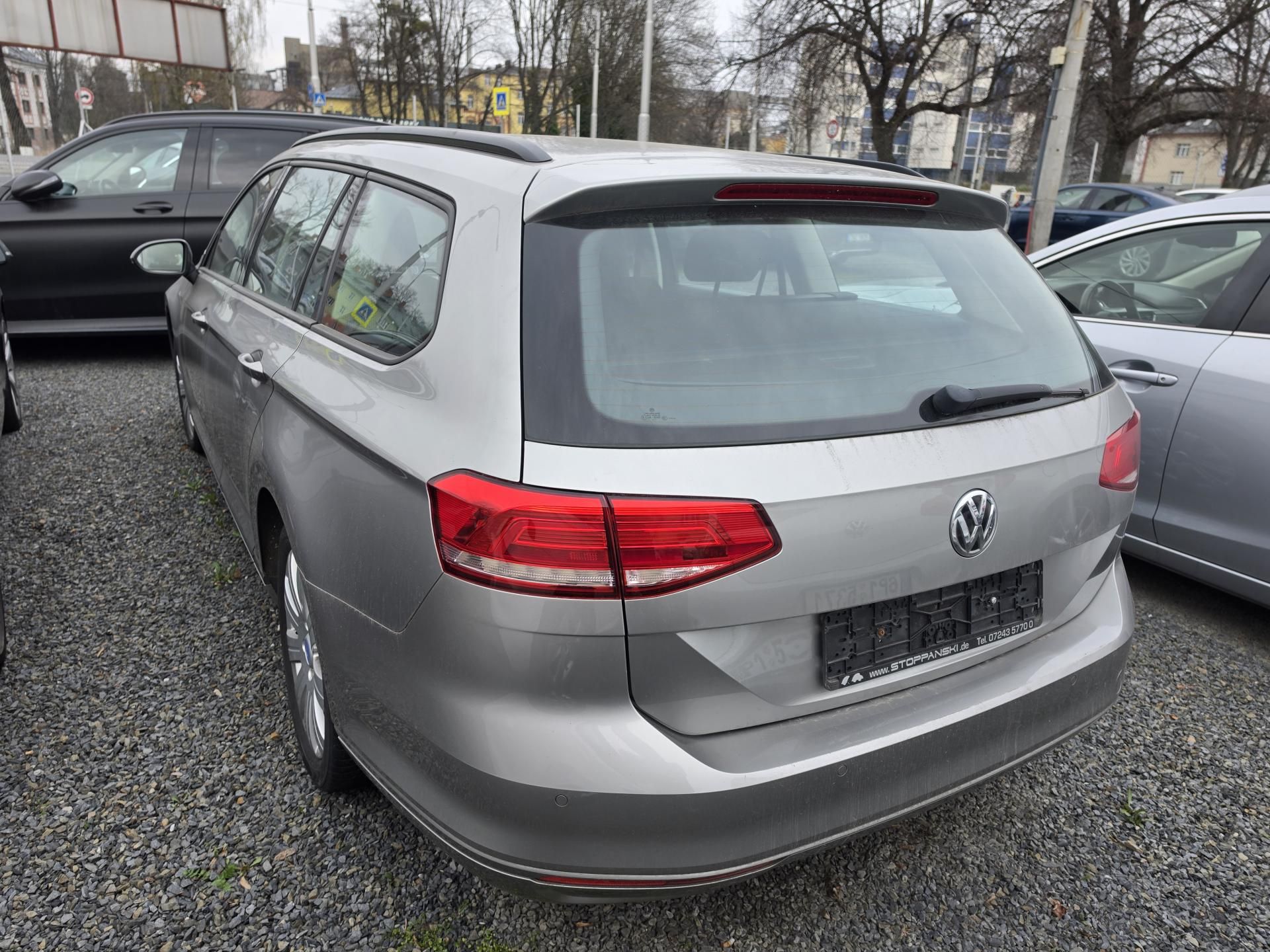 Volkswagen Passat, 1.4 TSI Kombi 87tkm - fotka 3