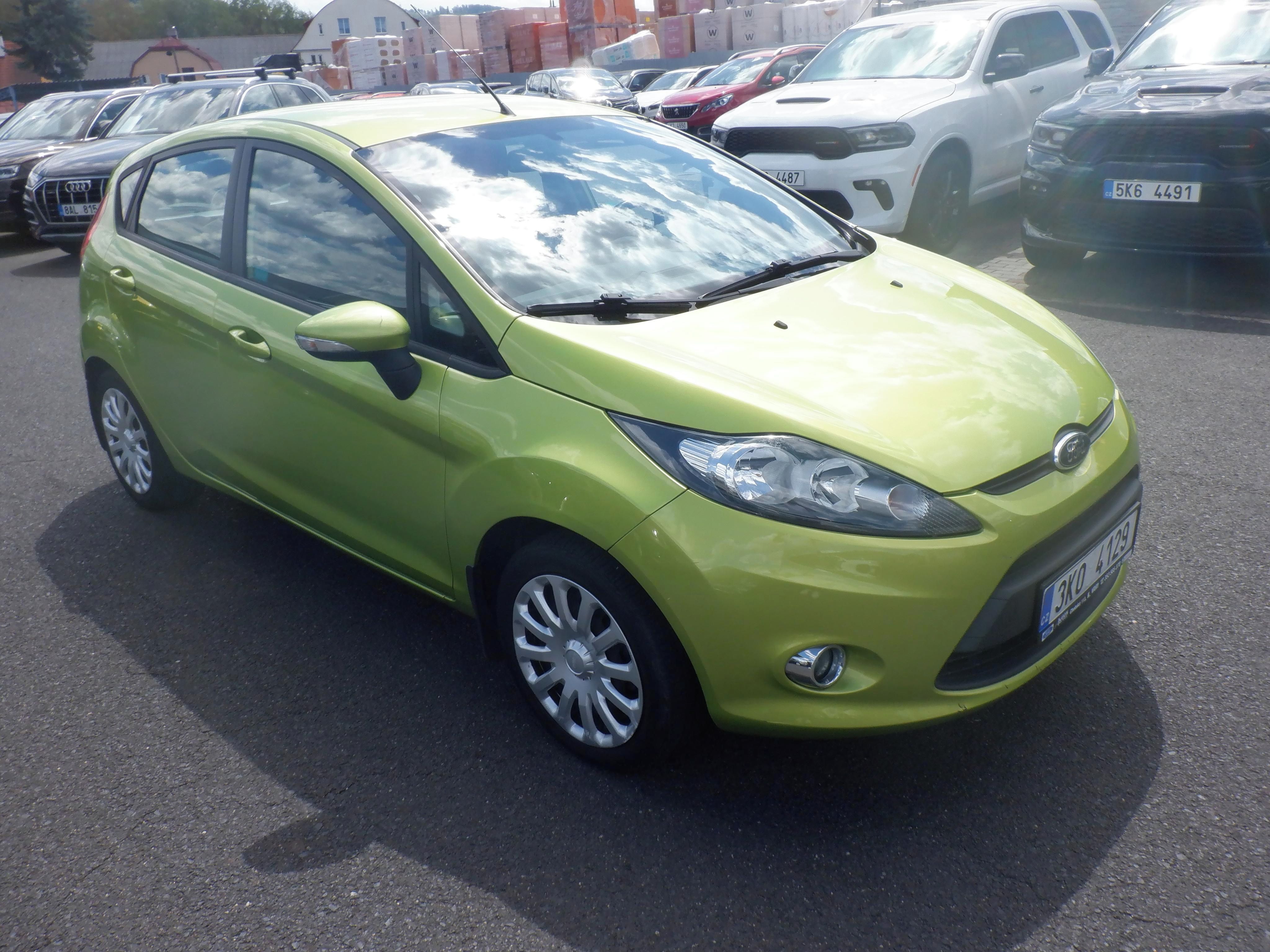 Ford Fiesta, 1.25i Trend,1.maj.ČR,48071km!! - fotka 3