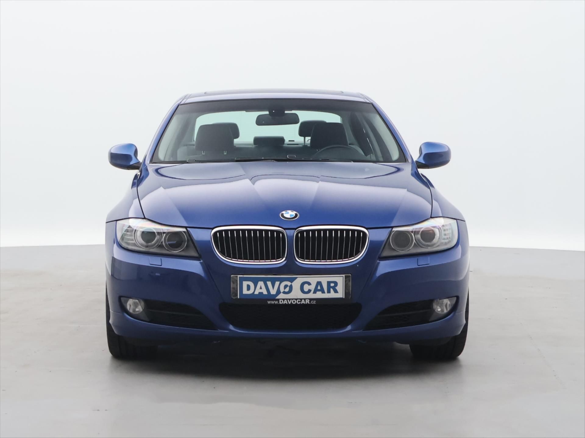BMW Řada 3, 3.0 325i 160kW Aut.klima - fotka 2