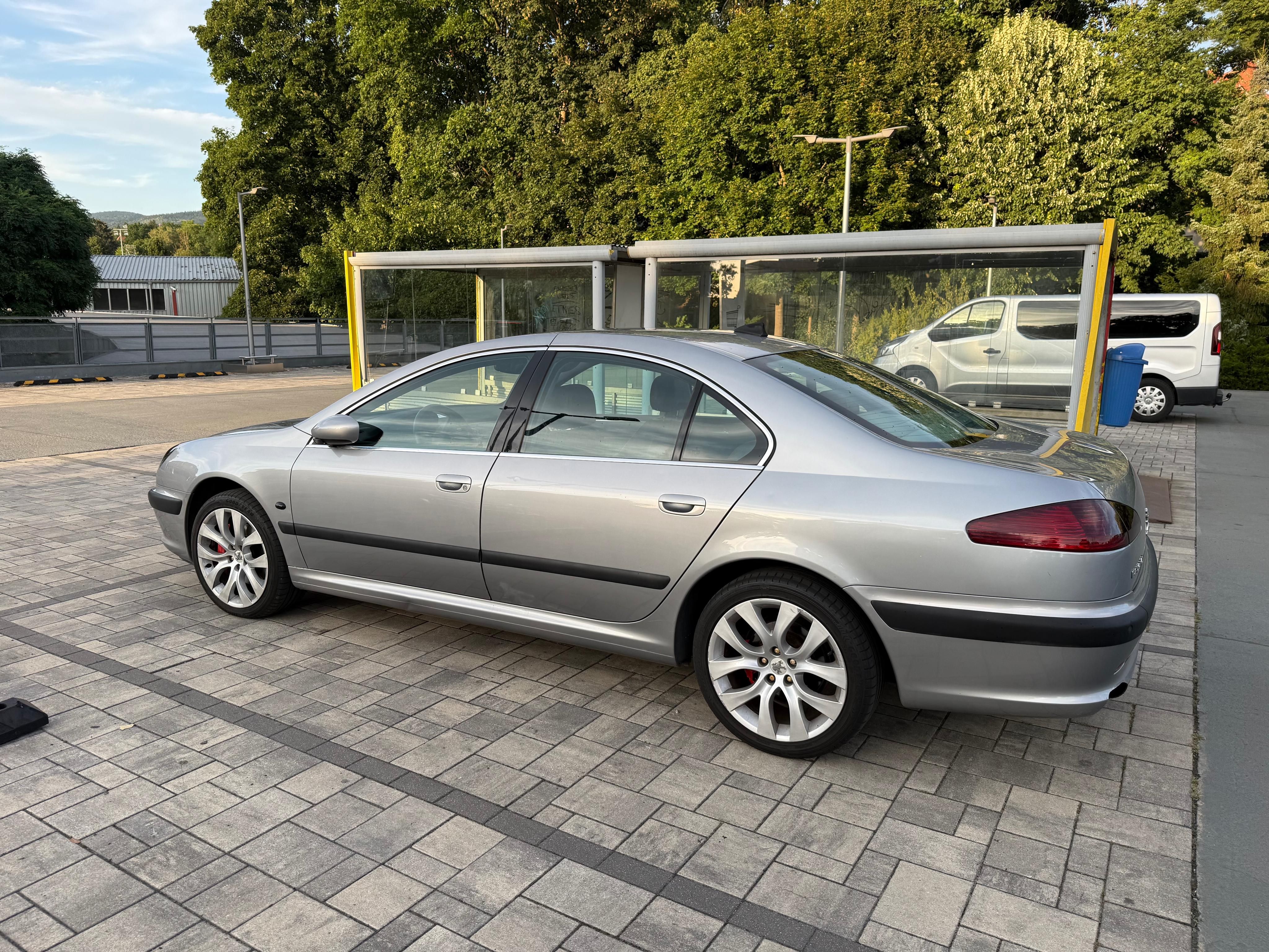 Peugeot 607, Peugeot 607, 3.0 V6 - fotka 2