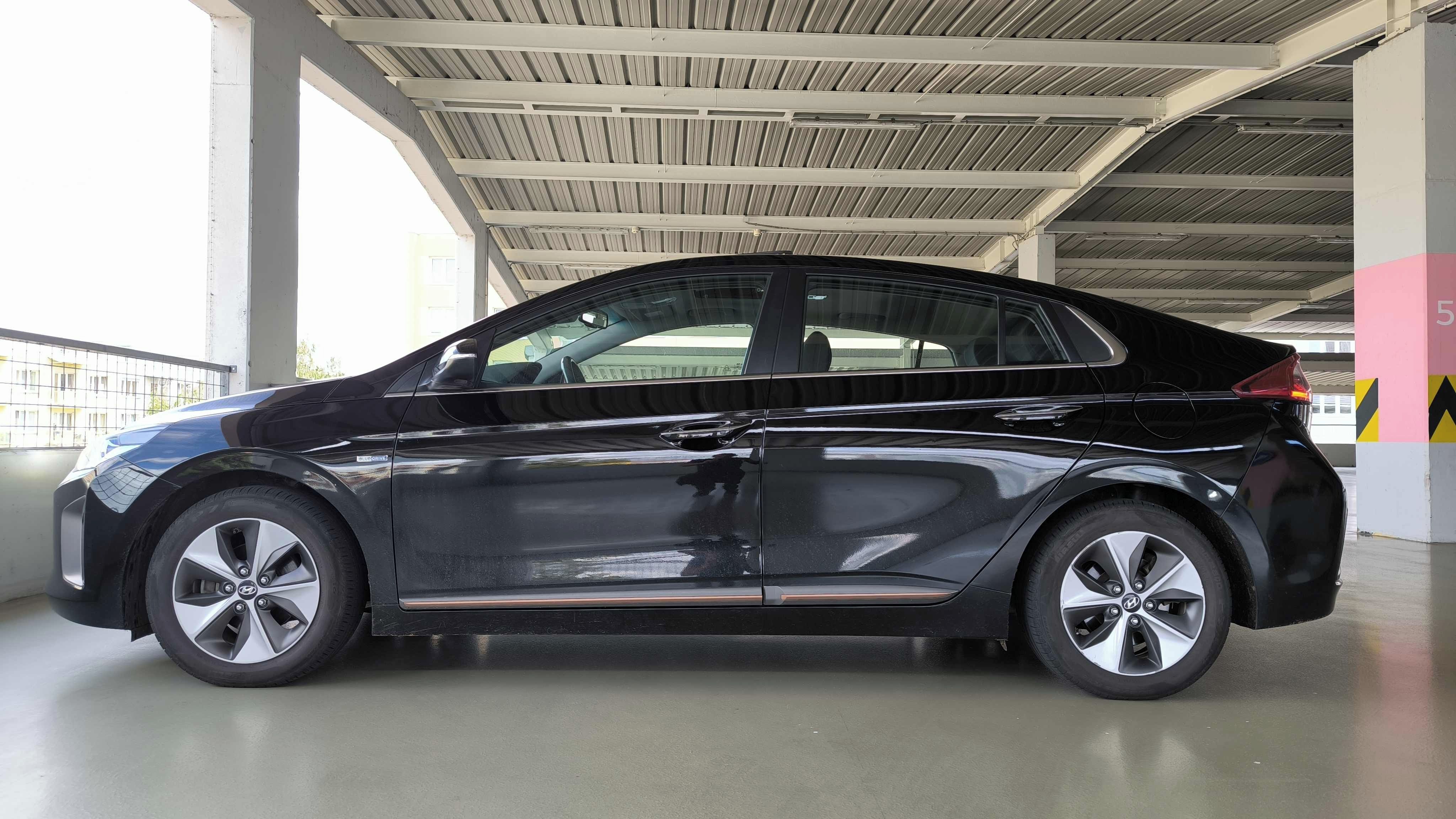 Hyundai Ioniq, Hyundai Ioniq Elektic - fotka 3