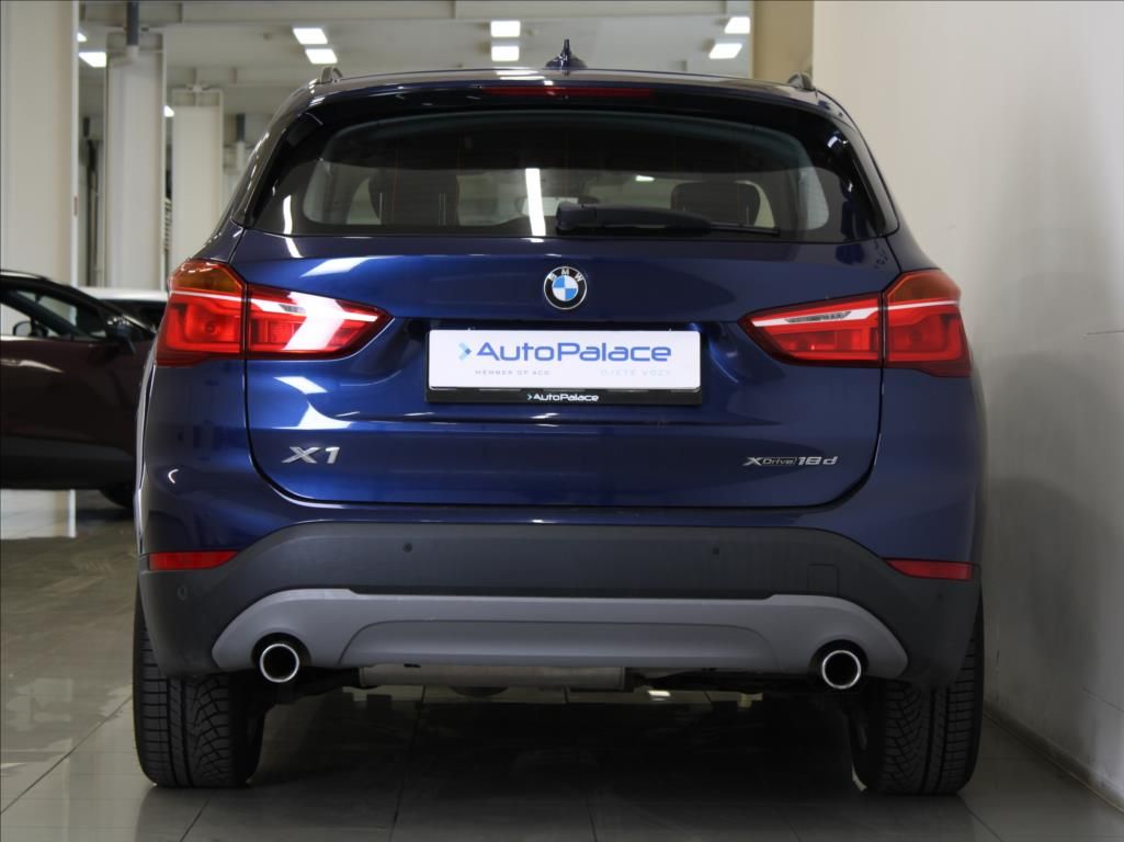 BMW X1, 2,0 18d 4x4 AT Navi 126tkm.ČR - fotka 4