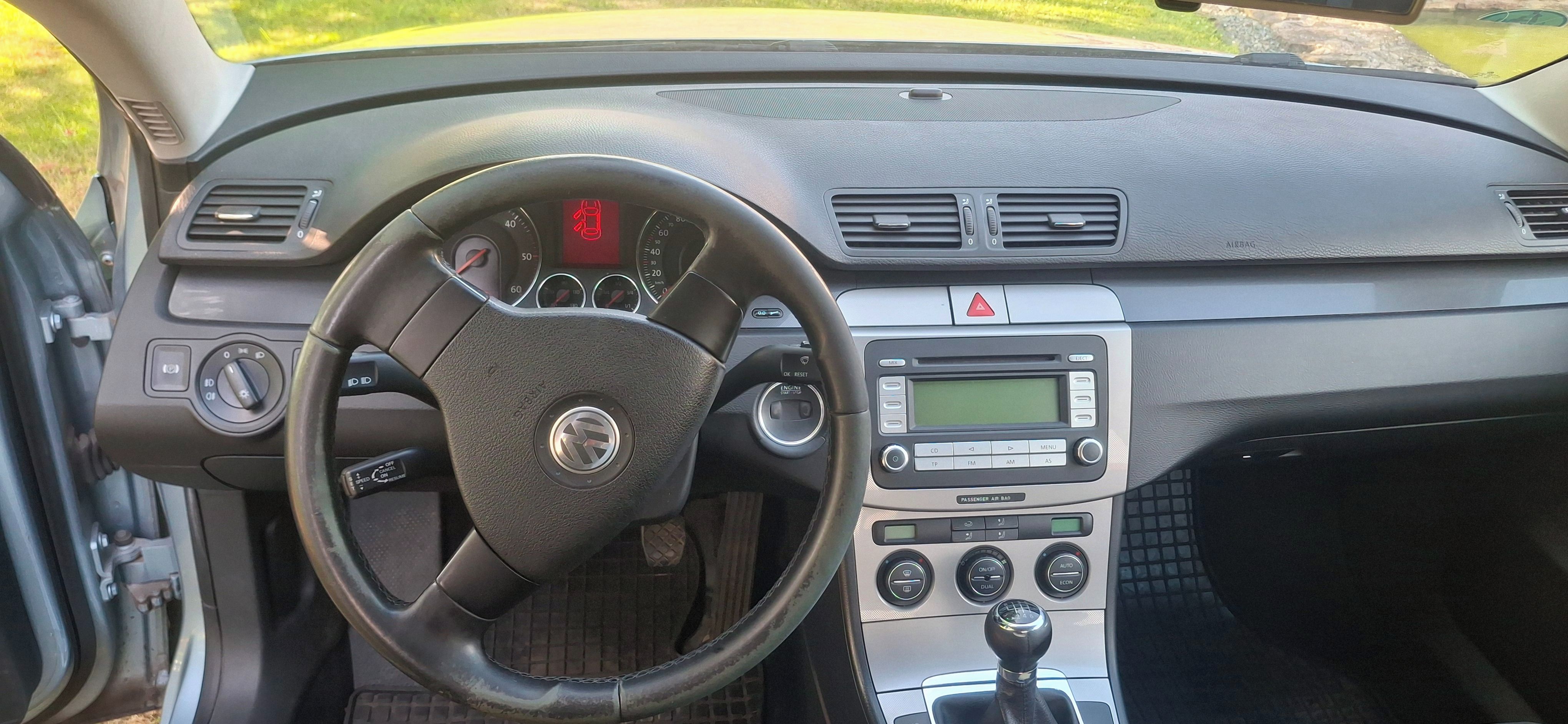 Volkswagen Passat - fotka 5