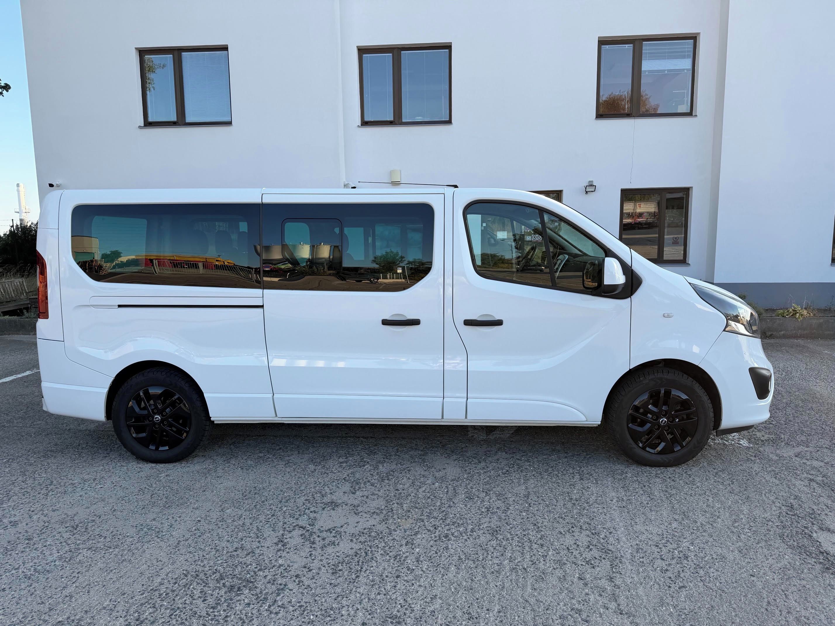 Opel Vivaro, 92kW,CZ,Sevis,DPH,8míst,Long - fotka 4