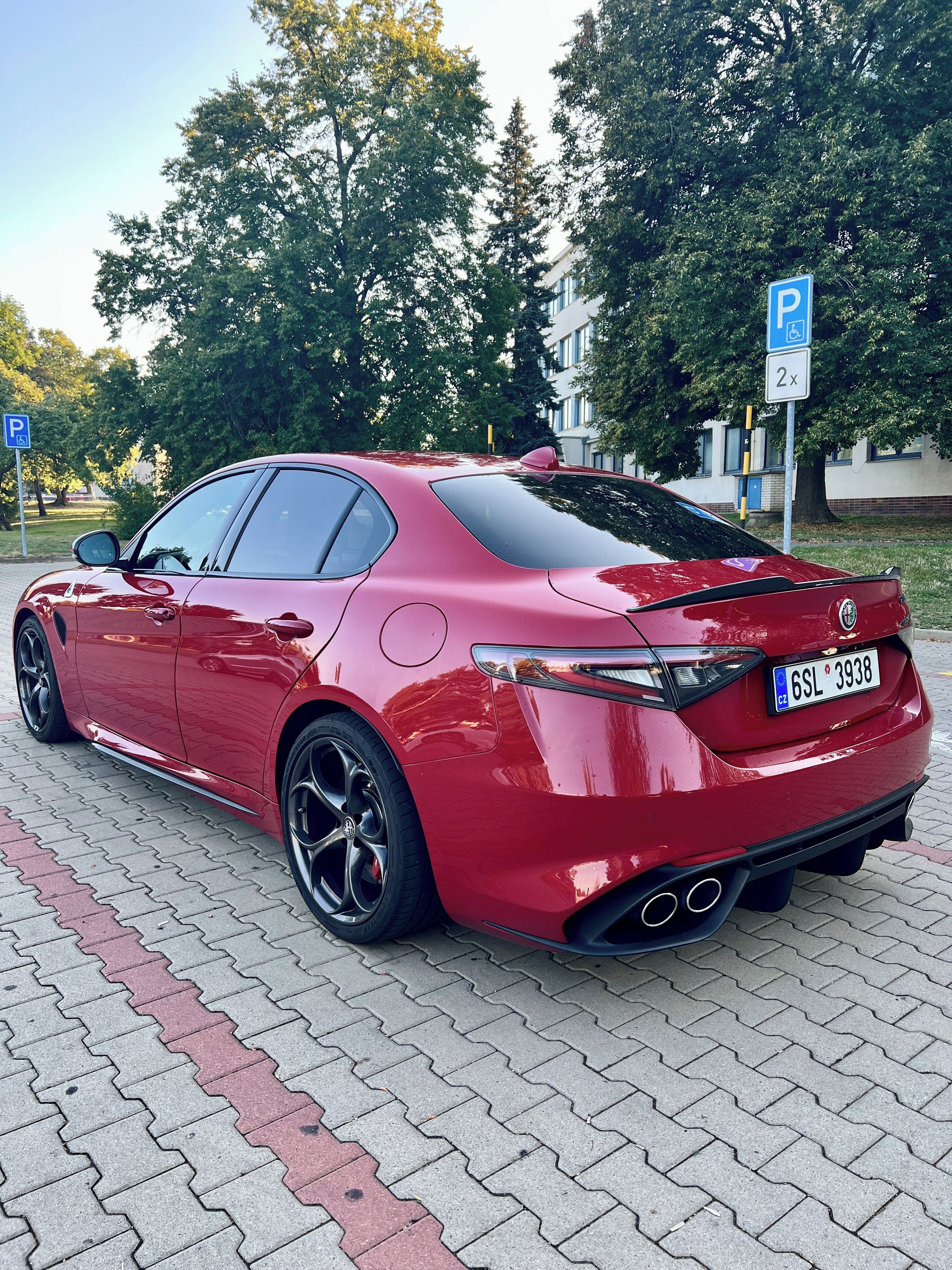 Alfa Romeo Giulia - fotka 6