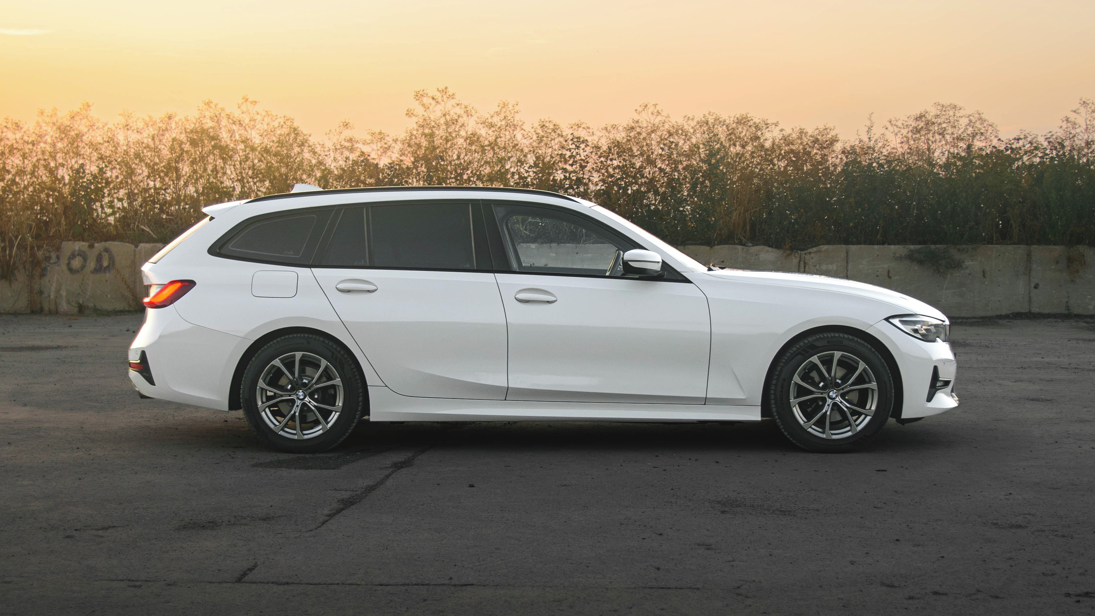 BMW Řada 3, 320D xDrive 2,0/140kW Tažné - fotka 4