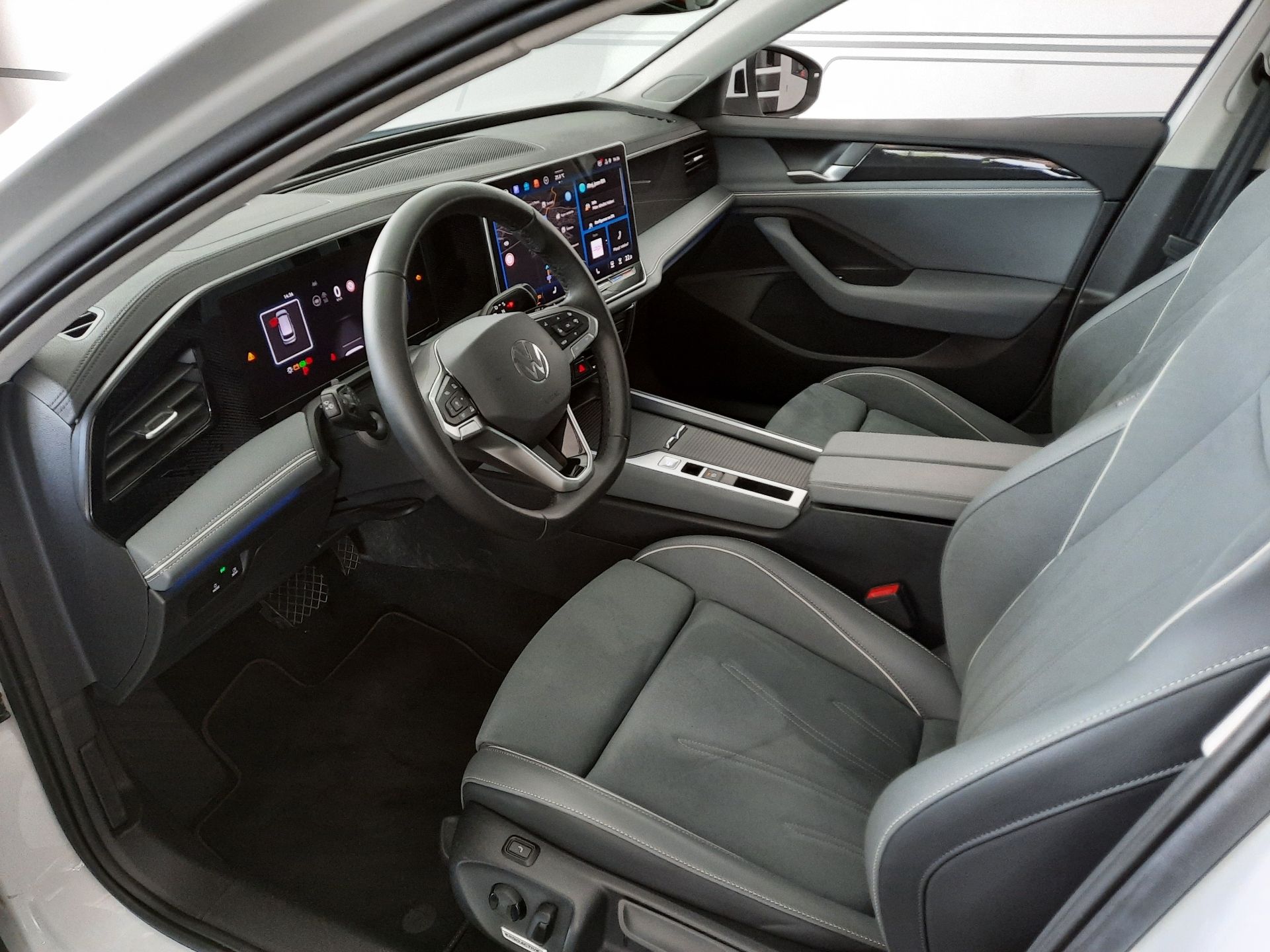Volkswagen Passat Variant, 2.0 TDI (110kW/150k) DSG, Busi - fotka 6