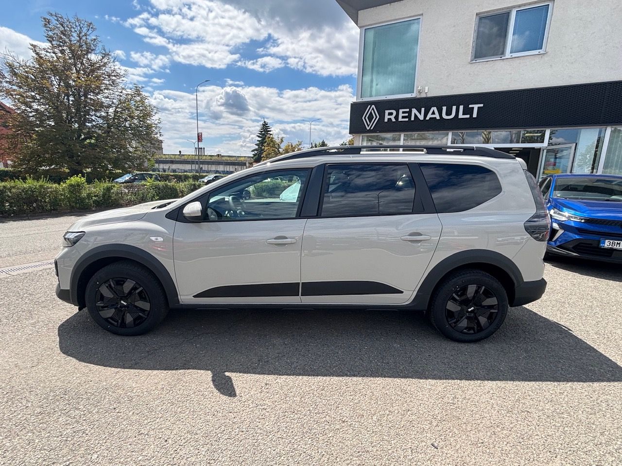 Dacia Jogger, Expression Eco-G 120 5 míst - fotka 2
