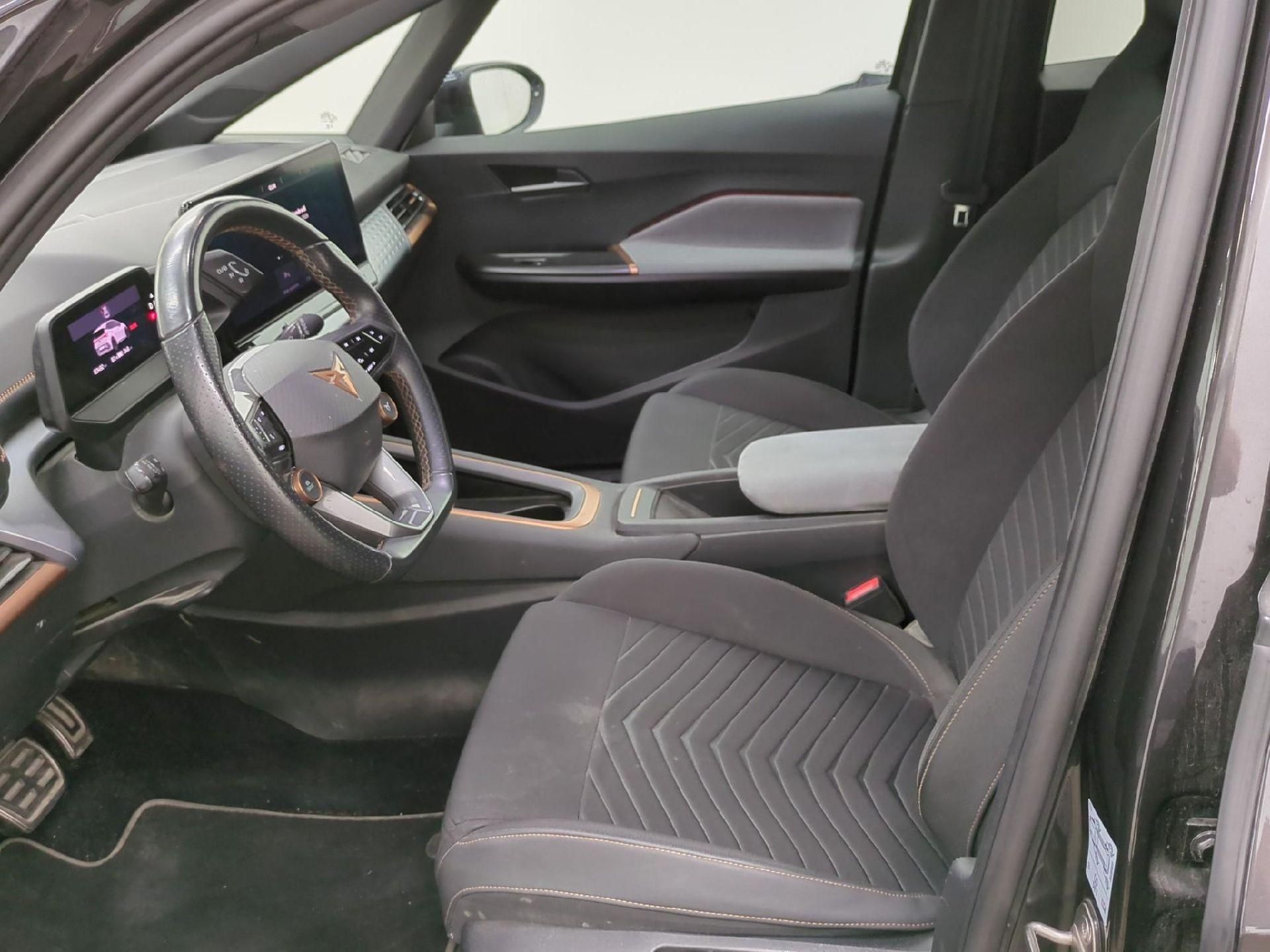 Cupra Born, XL-BAT SOH-96,1% PŘIPRAVUJEME - fotka 6