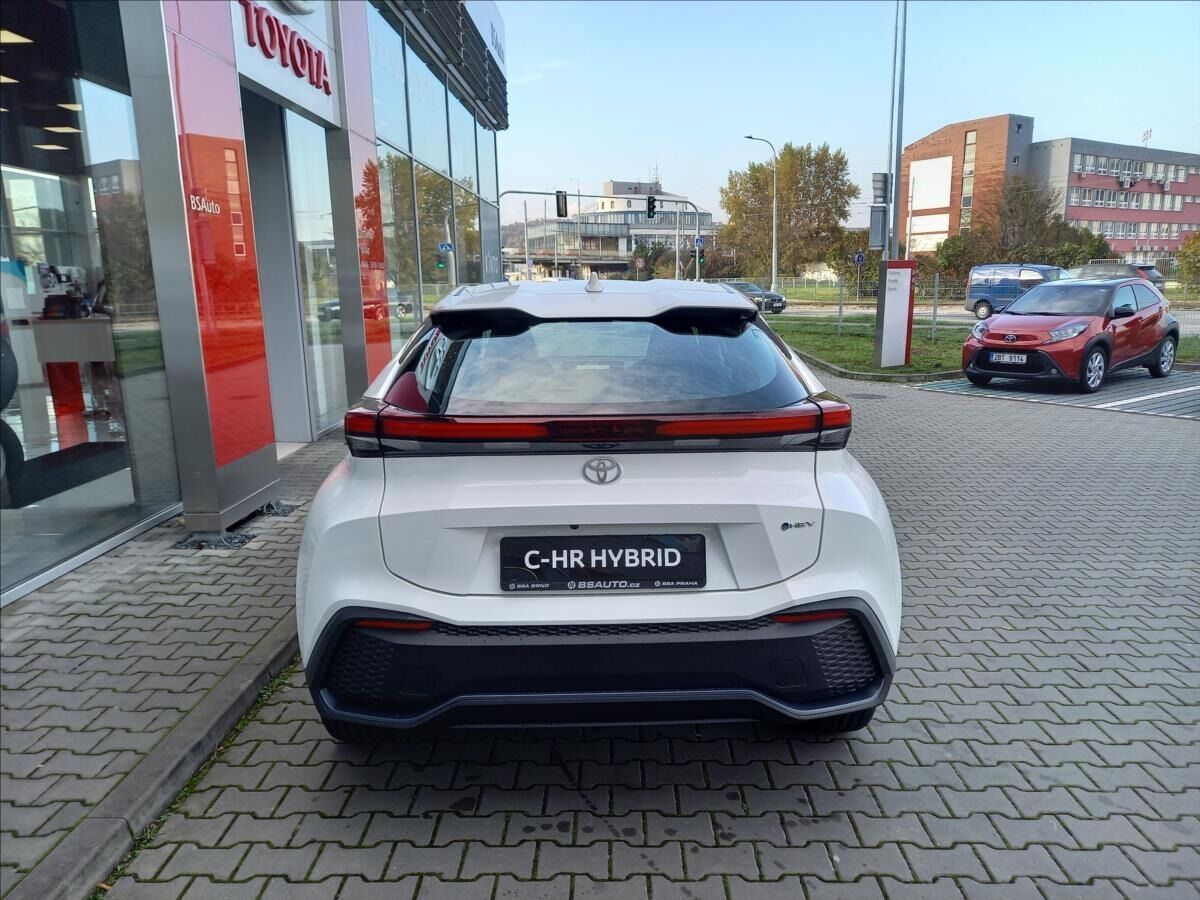 Toyota C-HR, 1,8 Comfort Business - fotka 5